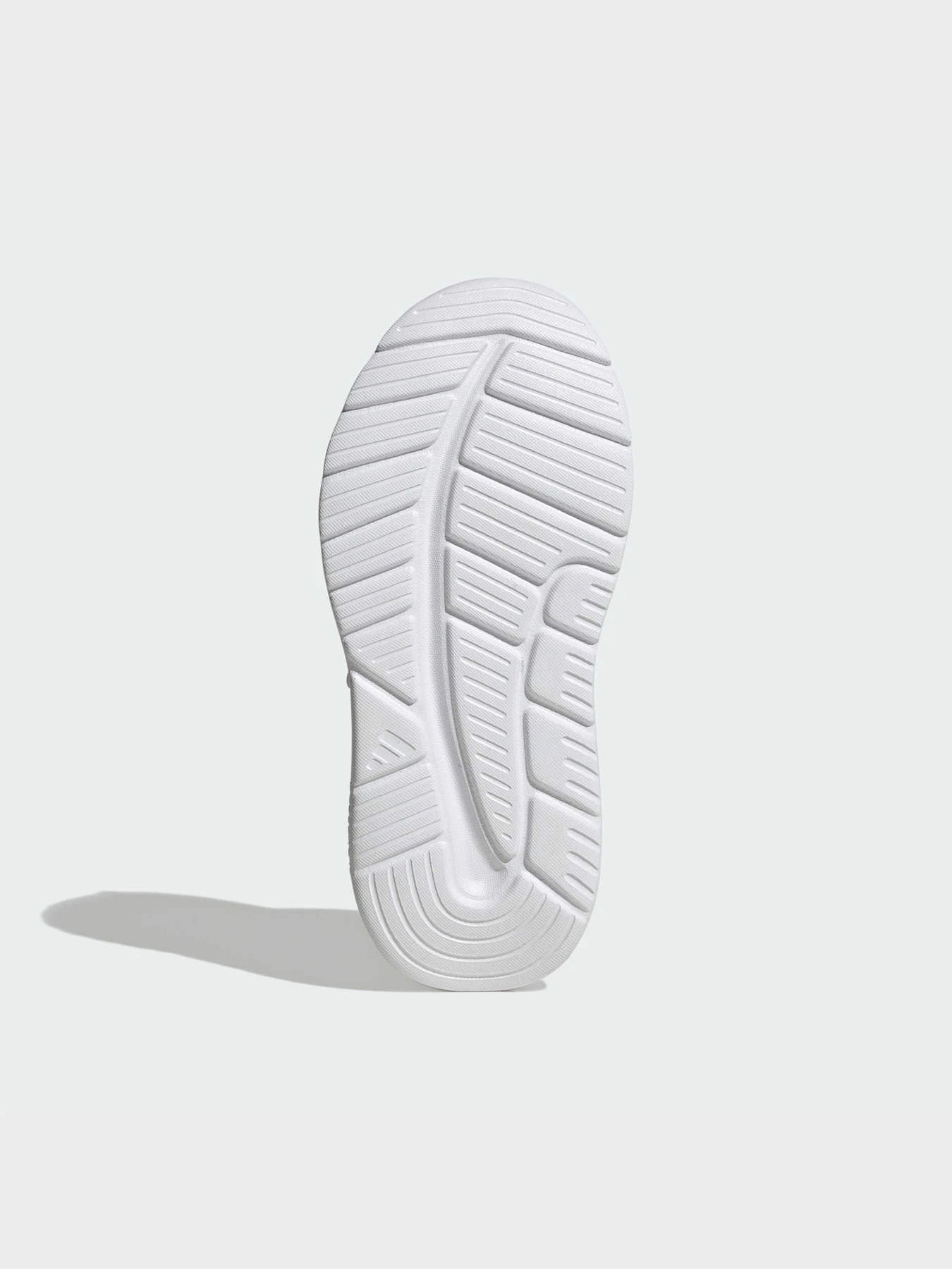 Кроссовки Adidas модель KJ6698 Кроссовки Adidas модель KJ6698 Фото