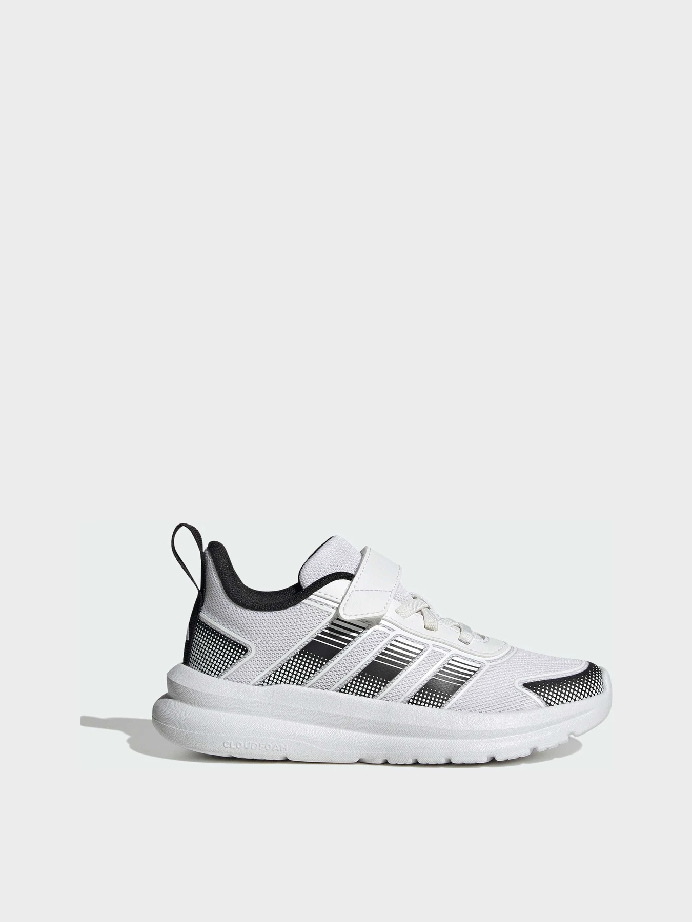 Кроссовки Adidas модель KJ6698 Кроссовки Adidas модель KJ6698 Фото