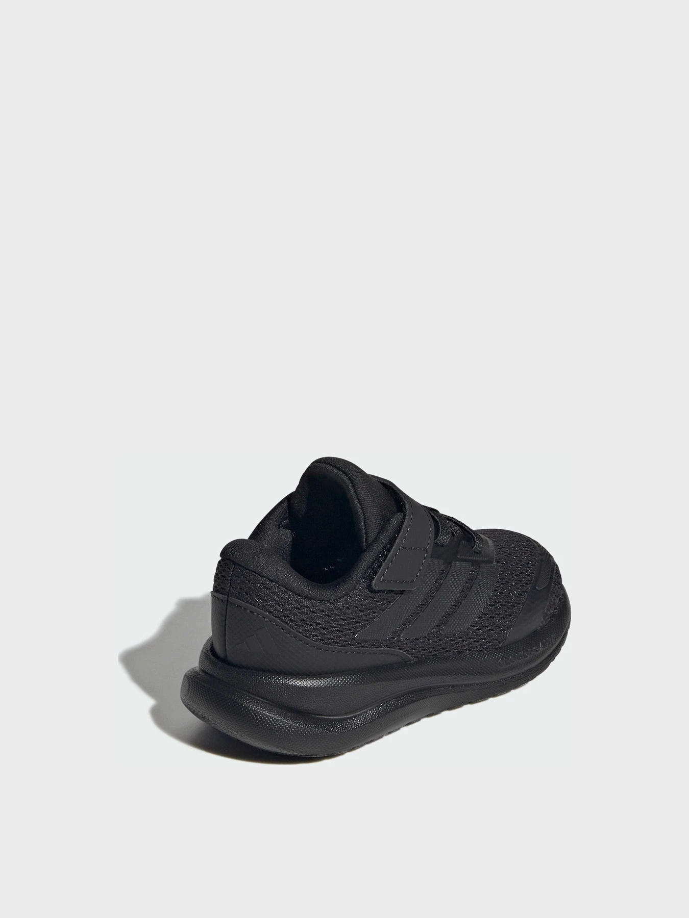 Кросівки Adidas модель KI1378 Кросівки Adidas модель KI1378 Фото