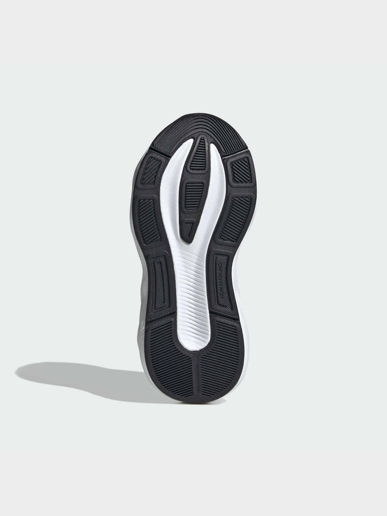 Кроссовки Adidas модель KI1685 Кроссовки Adidas модель KI1685 Фото
