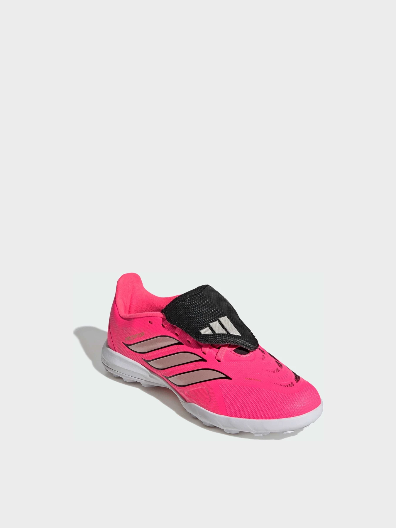 Кросівки Adidas Predator модель HQ0007 Кросівки Adidas Predator модель HQ0007 Фото
