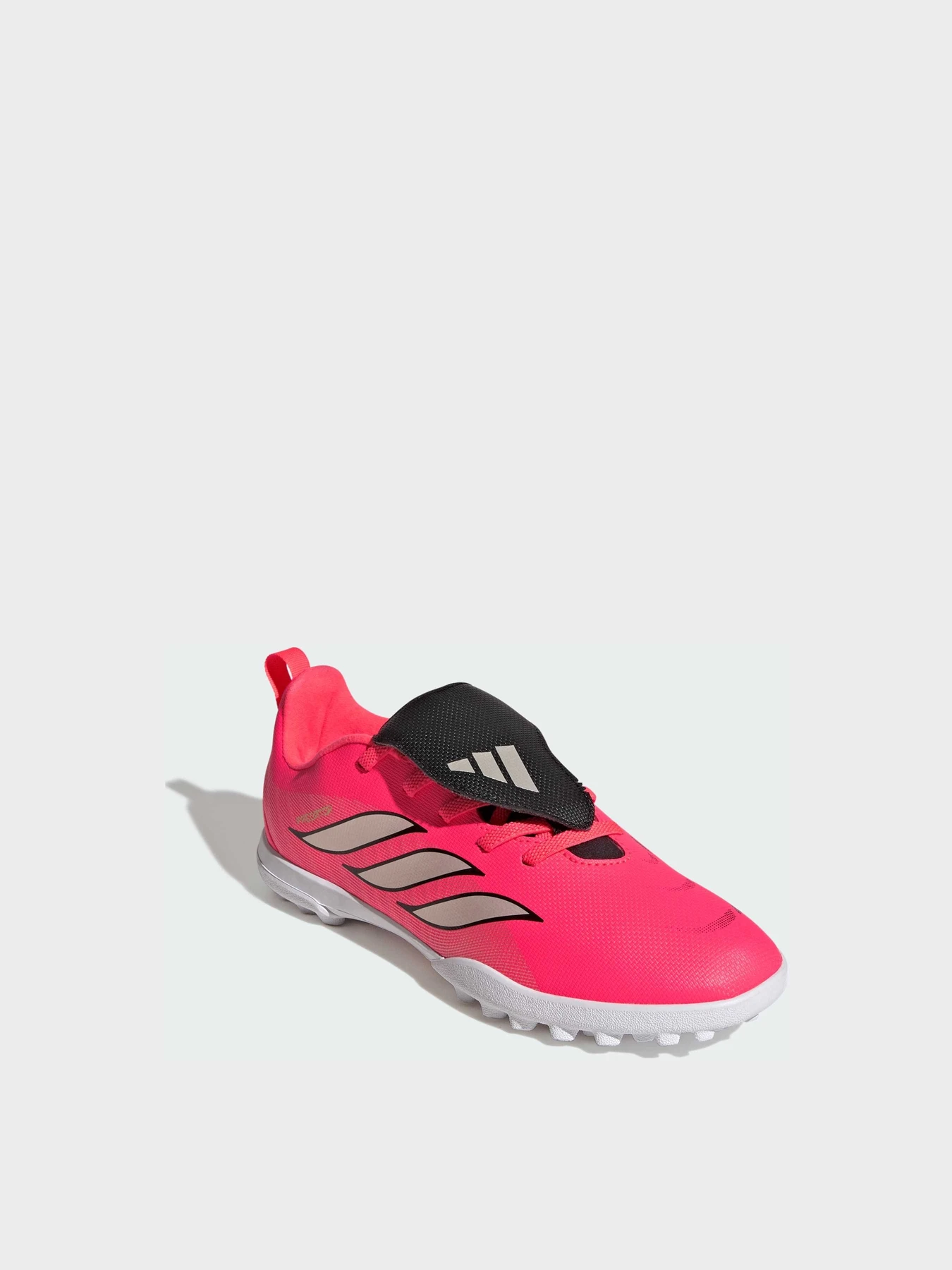 Кросівки Adidas Predator модель HQ2274 Кросівки Adidas Predator модель HQ2274 Фото