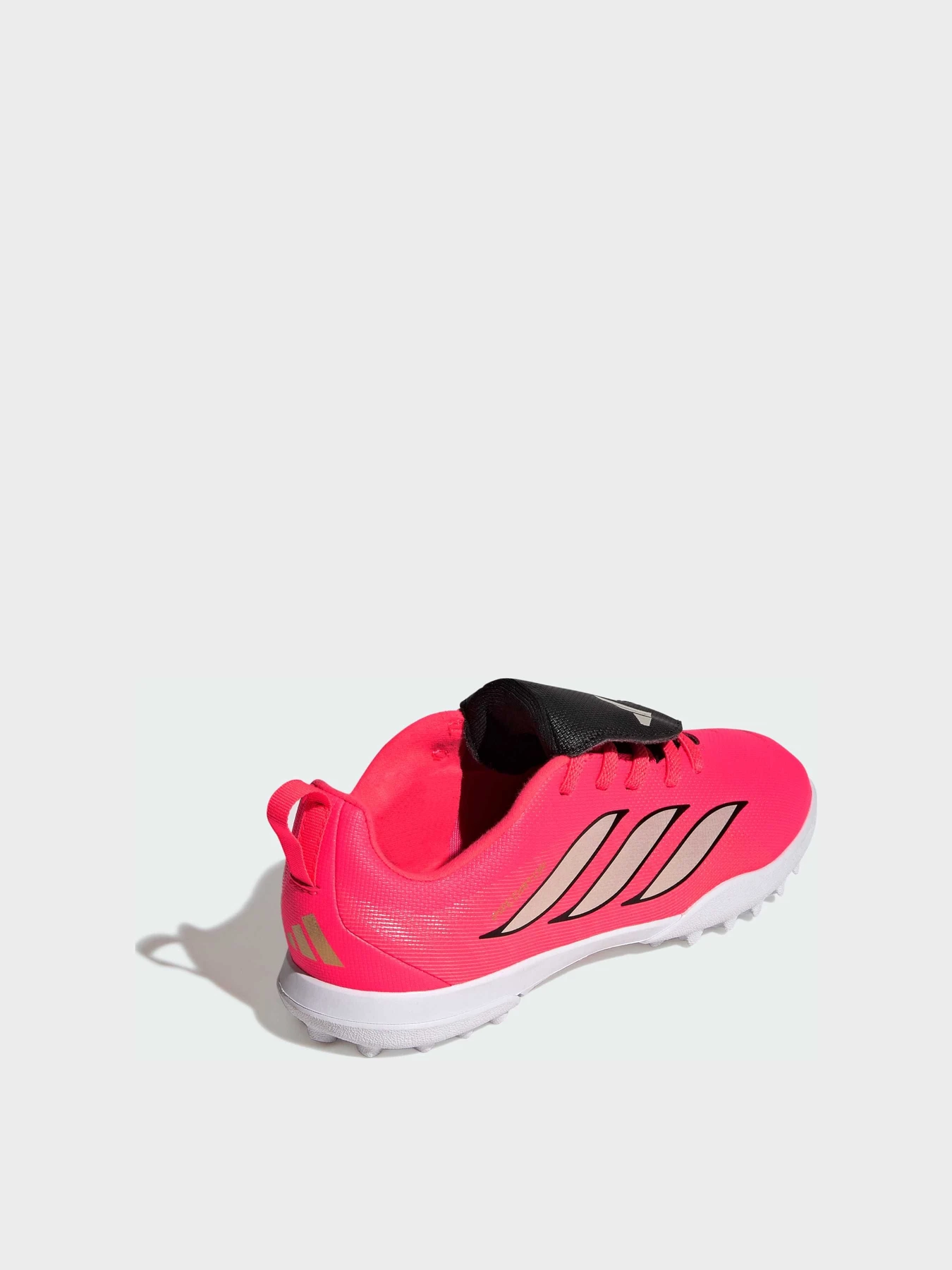 Кросівки Adidas Predator модель HQ2274 Кросівки Adidas Predator модель HQ2274 Фото