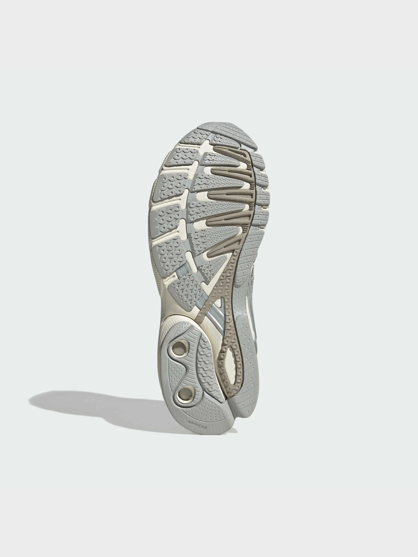 Кроссовки Adidas модель KJ2285 Кроссовки Adidas модель KJ2285 Фото
