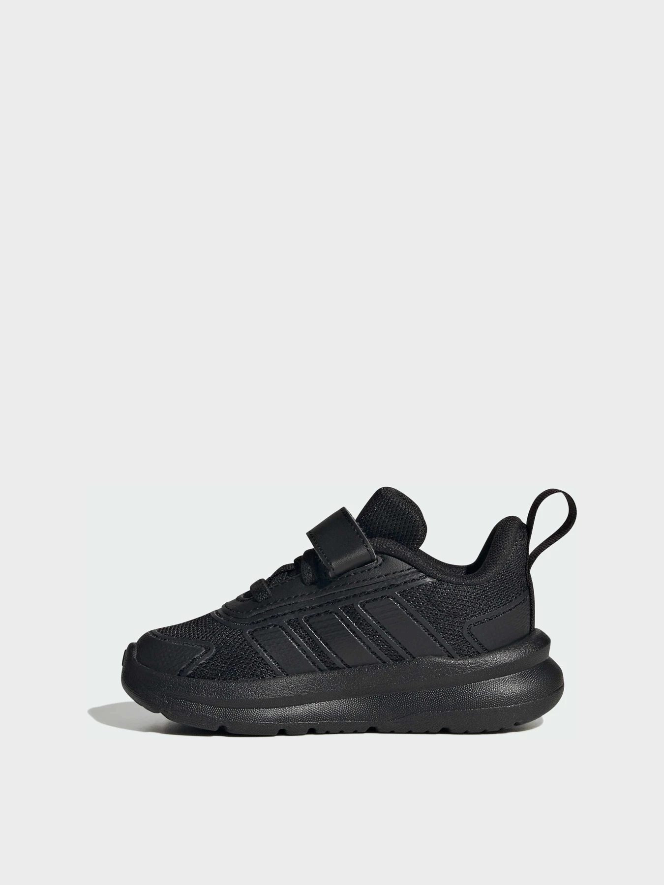 Кроссовки Adidas модель KJ6708 Кроссовки Adidas модель KJ6708 Фото