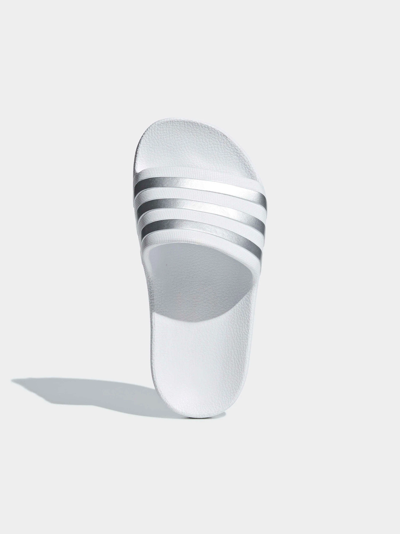 Шлёпанцы Adidas Adilette модель F35555 Шлёпанцы Adidas Adilette модель F35555 Фото