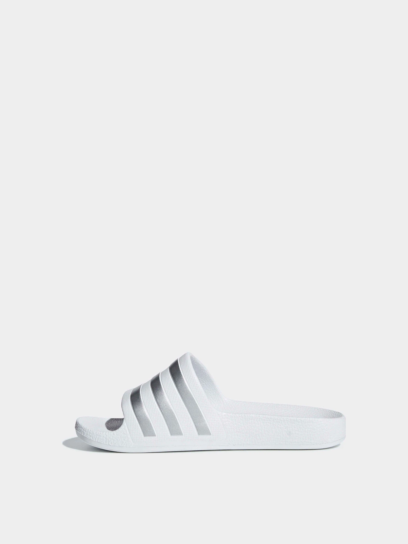 Шлёпанцы Adidas Adilette модель F35555 Шлёпанцы Adidas Adilette модель F35555 Фото