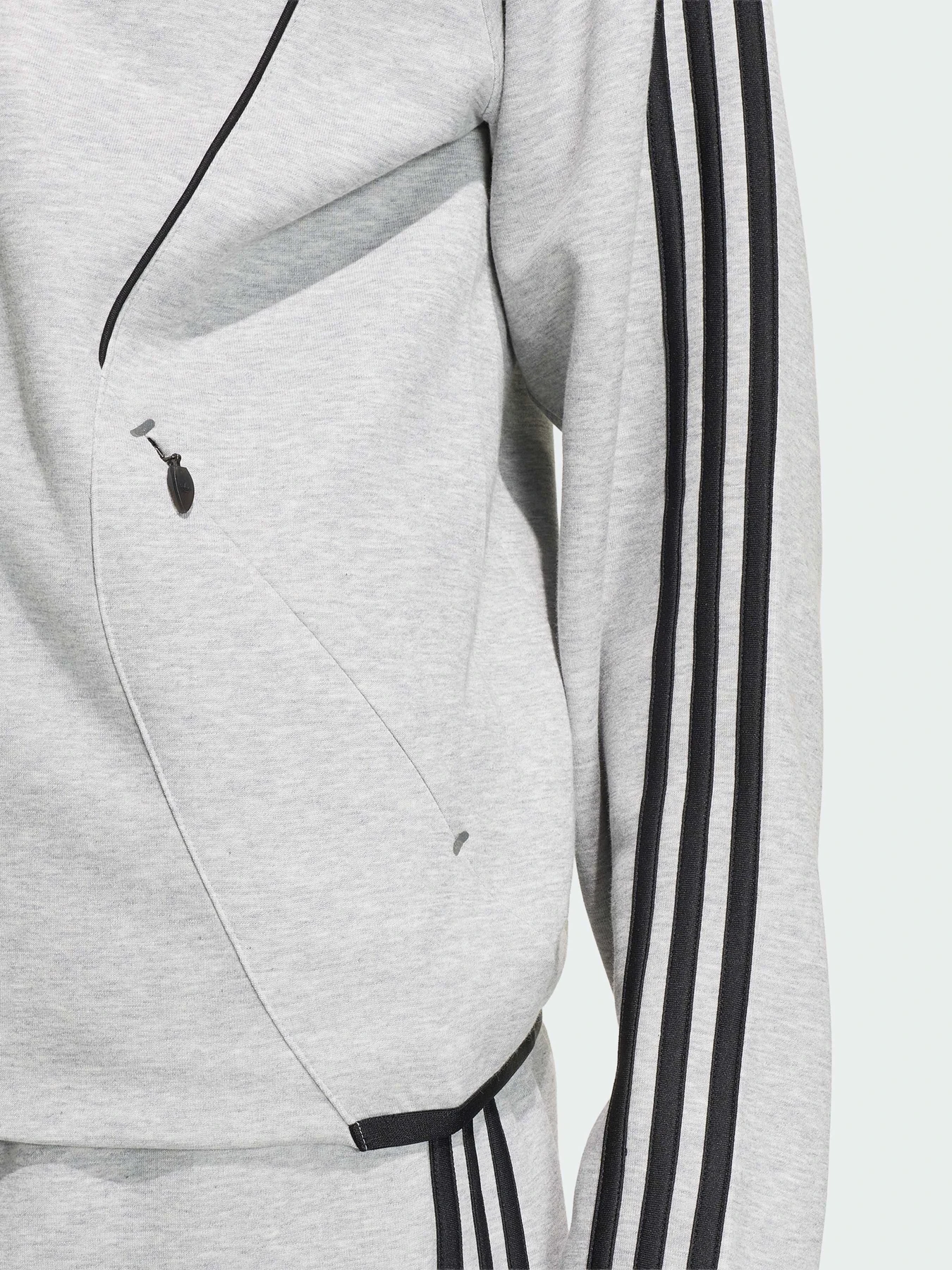 Худи и свитшоты Adidas модель KR7070 Худи и свитшоты Adidas модель KR7070 Фото