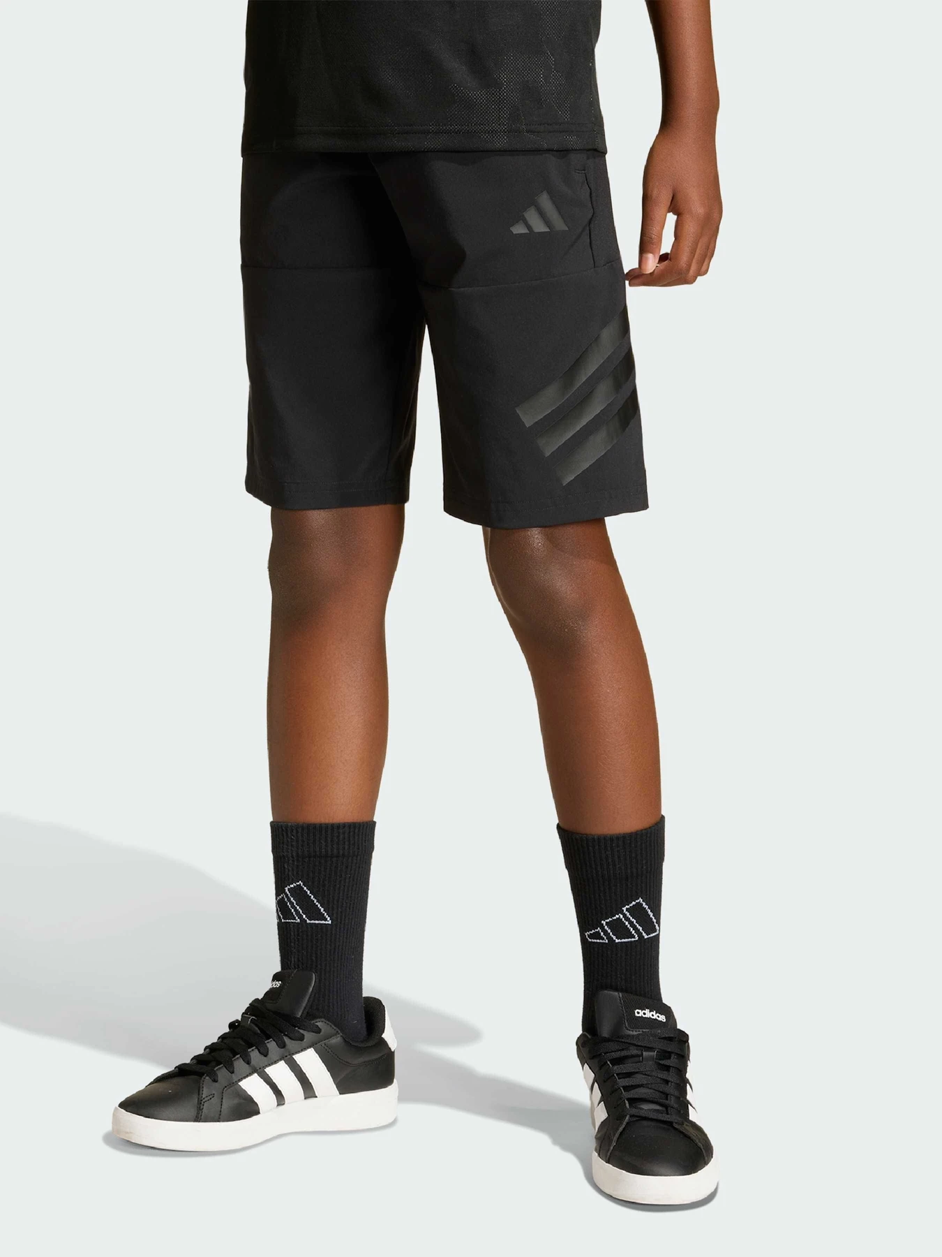 Шорты Adidas модель JZ7962 Фото