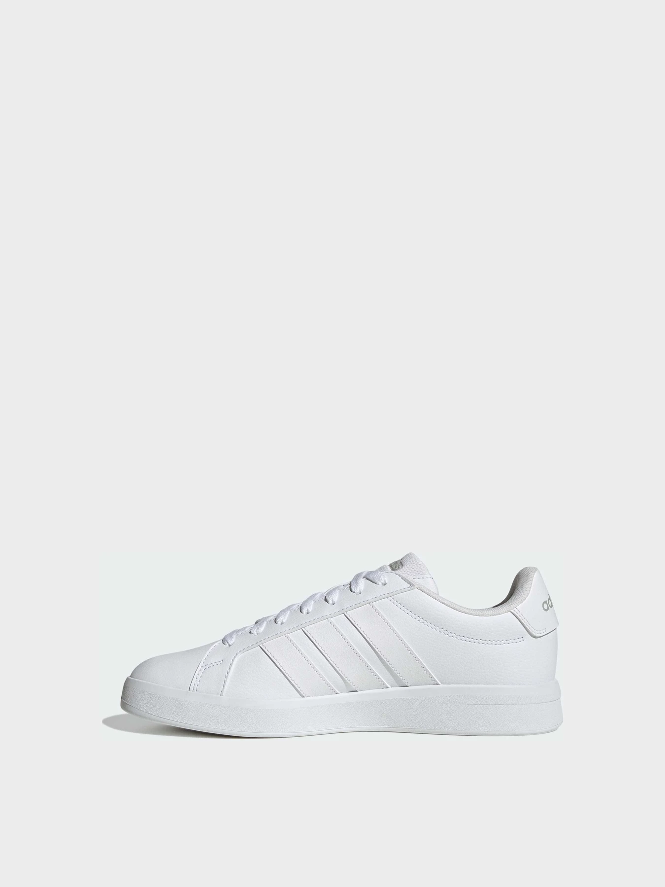 Кеди Adidas модель HQ0080 Кеди Adidas модель HQ0080 Фото