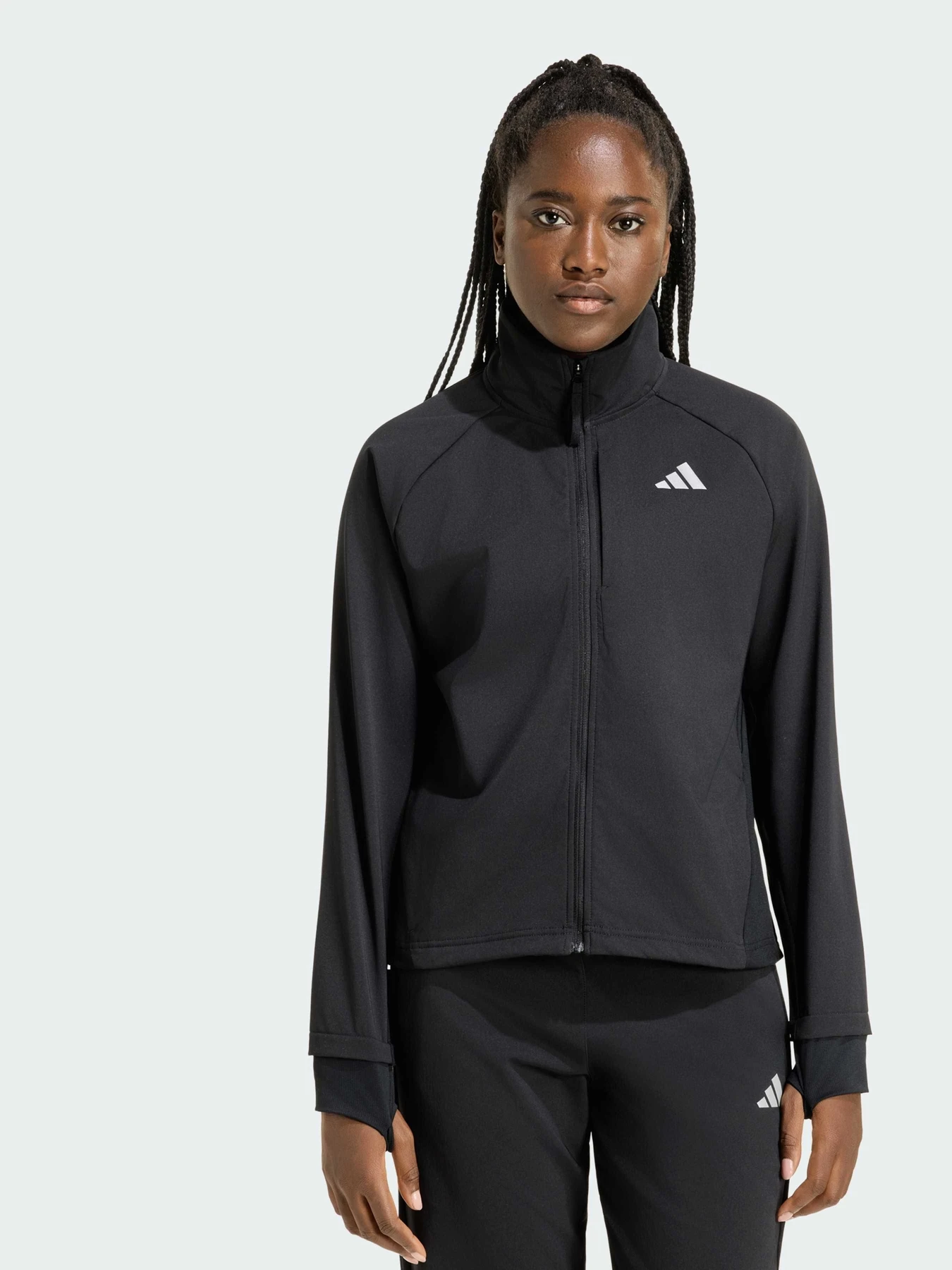 Куртки и дубленки Adidas модель KG5748 Куртки и дубленки Adidas модель KG5748 Фото