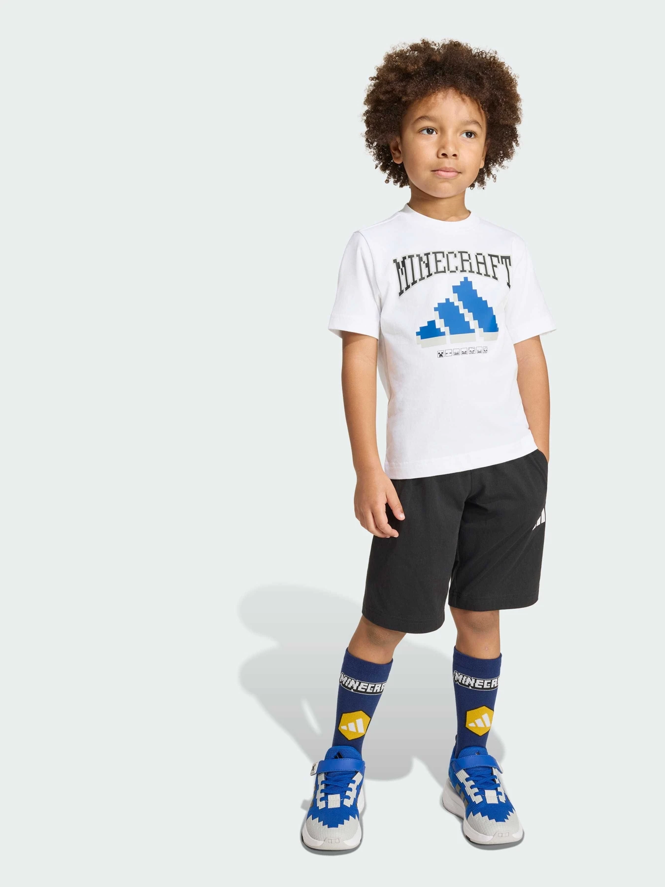 Костюмы Adidas модель KH3193 Костюмы Adidas модель KH3193 Фото
