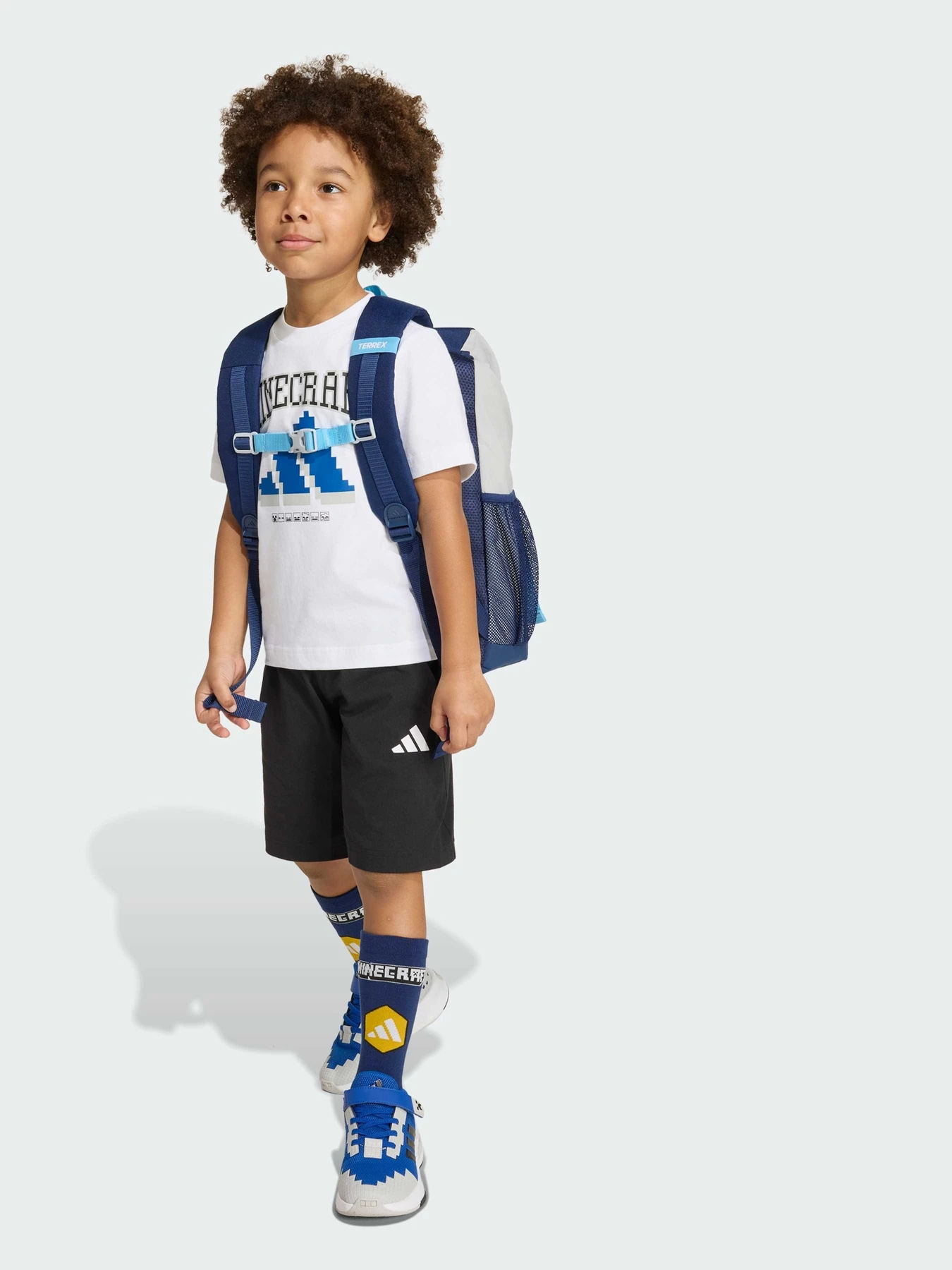 Костюмы Adidas модель KH3193 Костюмы Adidas модель KH3193 Фото