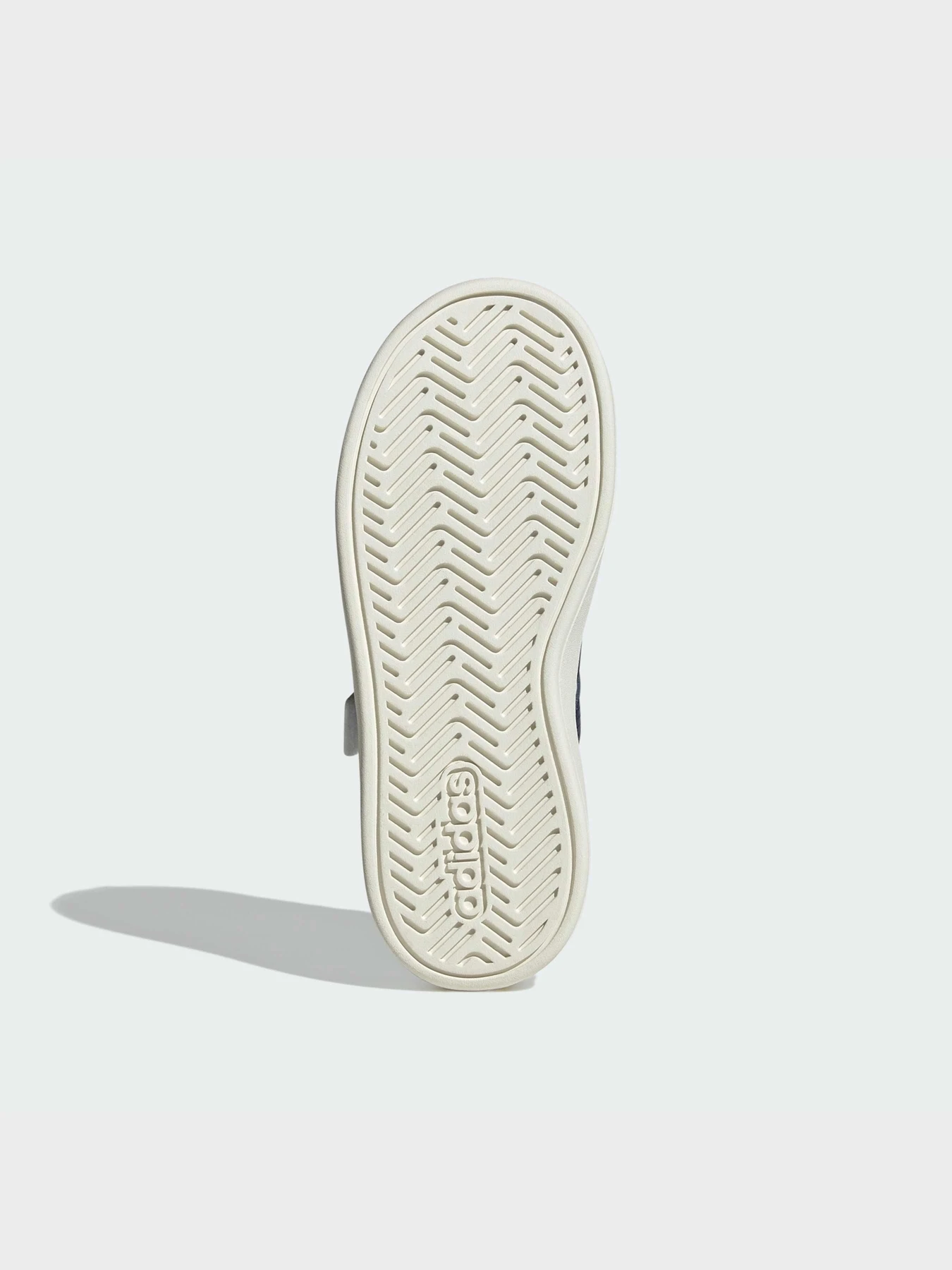 Кроссовки Adidas модель KI9180 Кроссовки Adidas модель KI9180 Фото