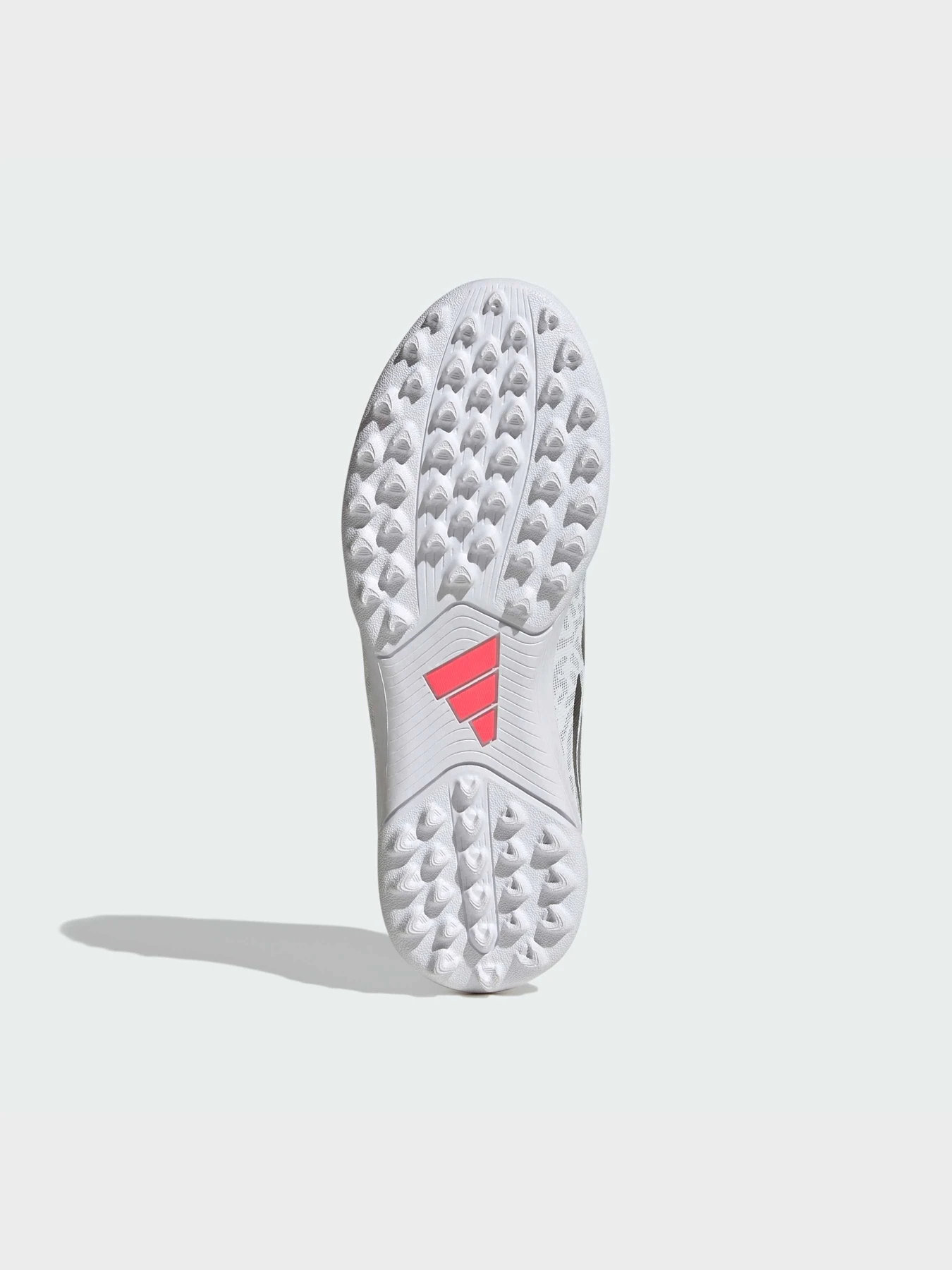 Кросівки Adidas Predator модель IH2087 Кросівки Adidas Predator модель IH2087 Фото