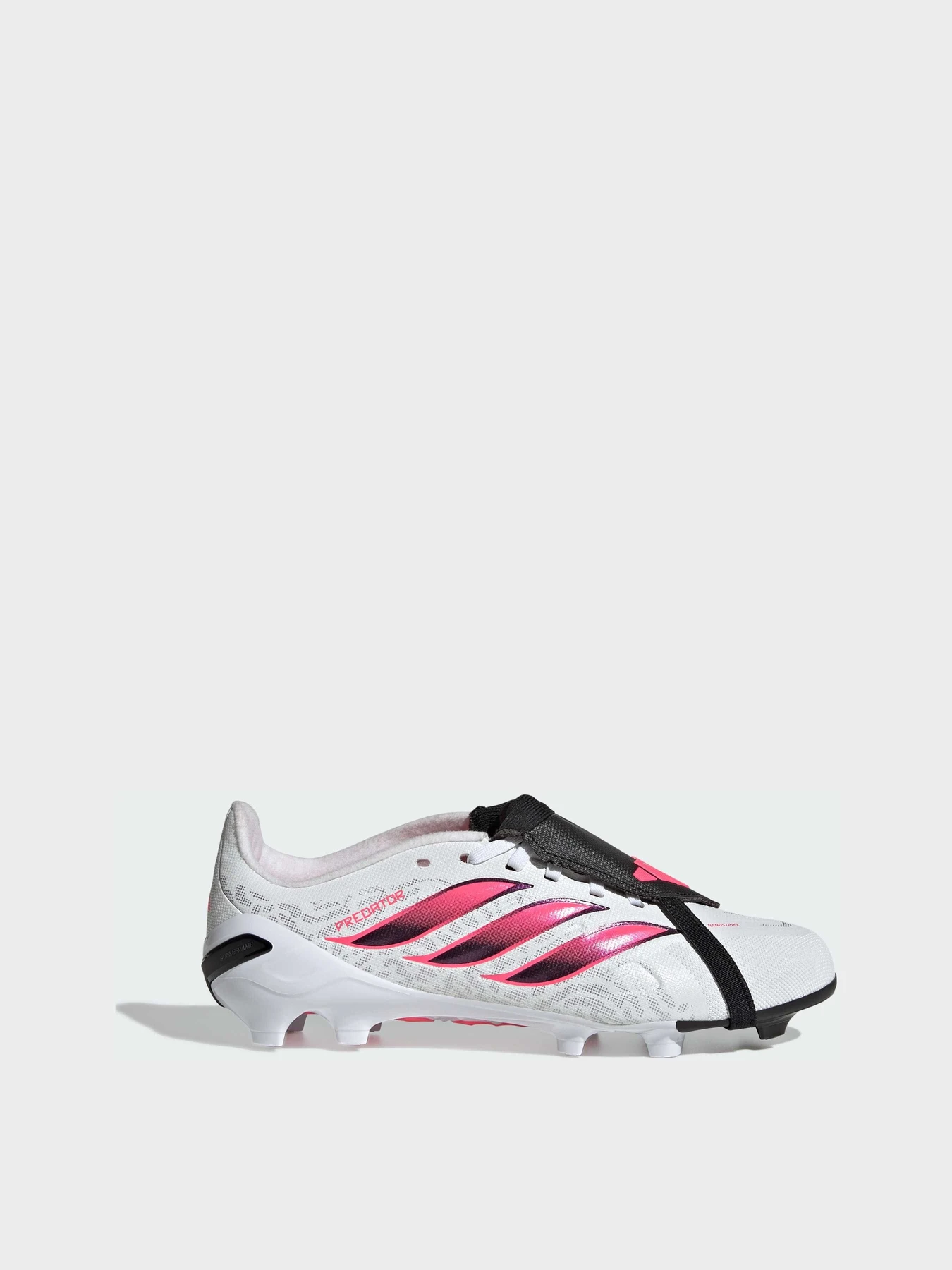 Кросівки Adidas Predator модель IH2107 Кросівки Adidas Predator модель IH2107 Фото