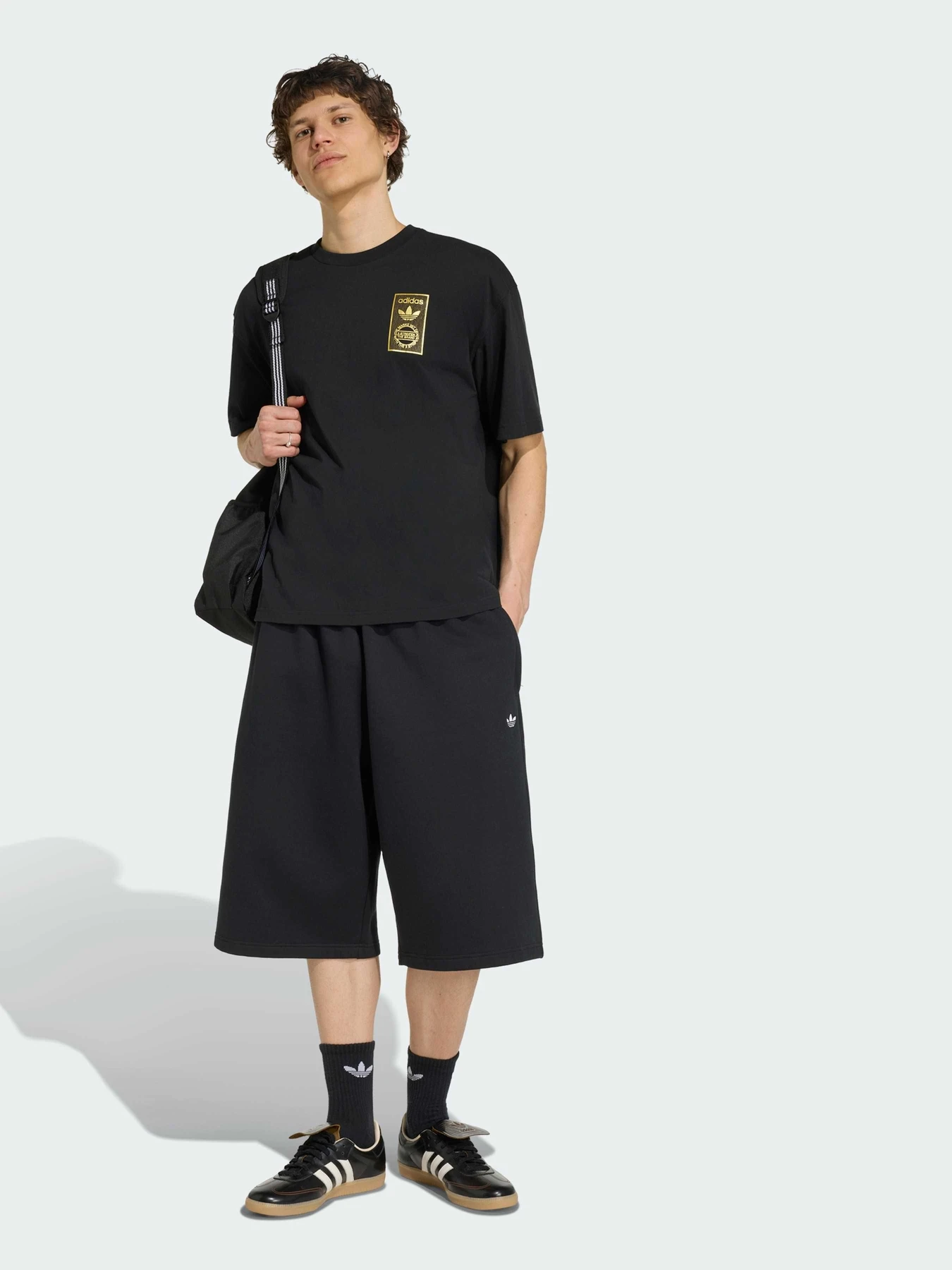 Футболки и поло Adidas Graphics модель IB7076 Фото