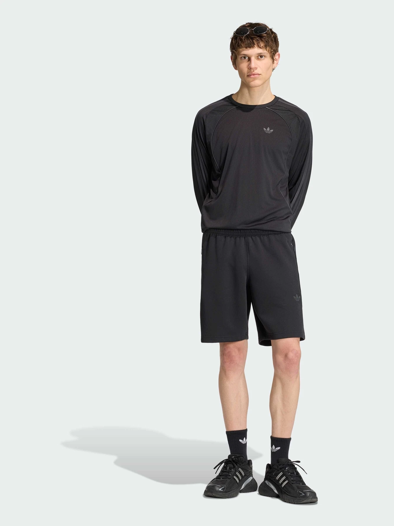 Шорты Adidas модель KQ8981 Фото
