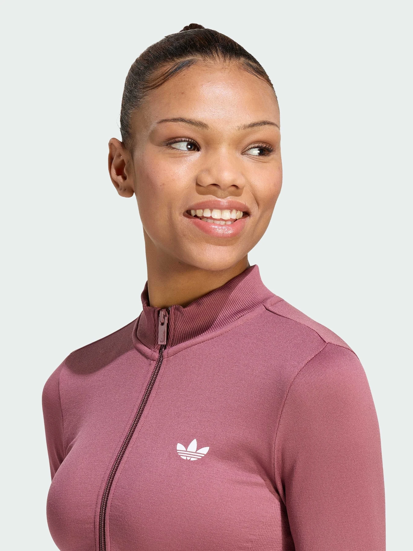 Худи и свитшоты Adidas Adidas Essentials модель KU9728 Худи и свитшоты Adidas Adidas Essentials модель KU9728 Фото