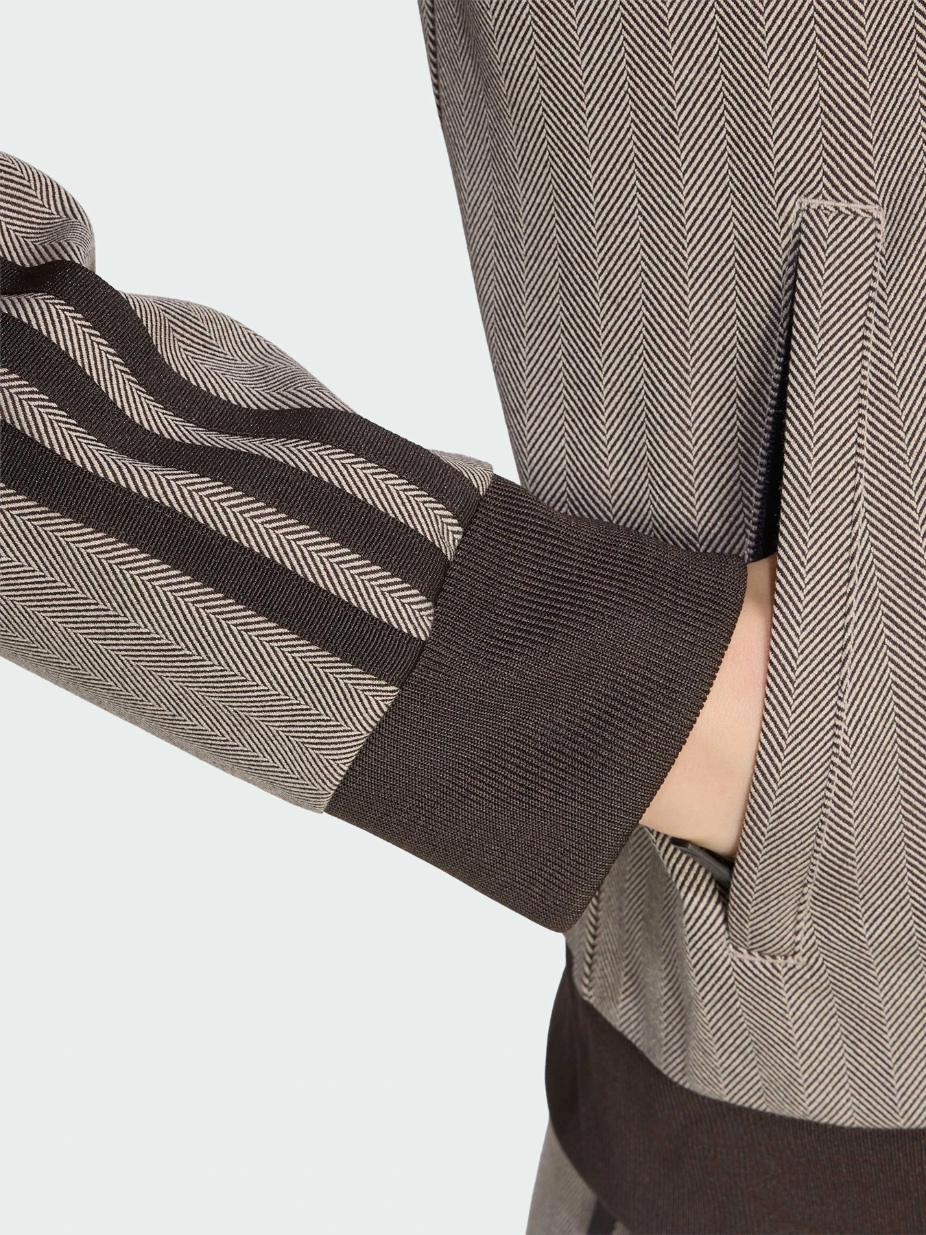 Худи и свитшоты Adidas модель KX1868 Худи и свитшоты Adidas модель KX1868 Фото