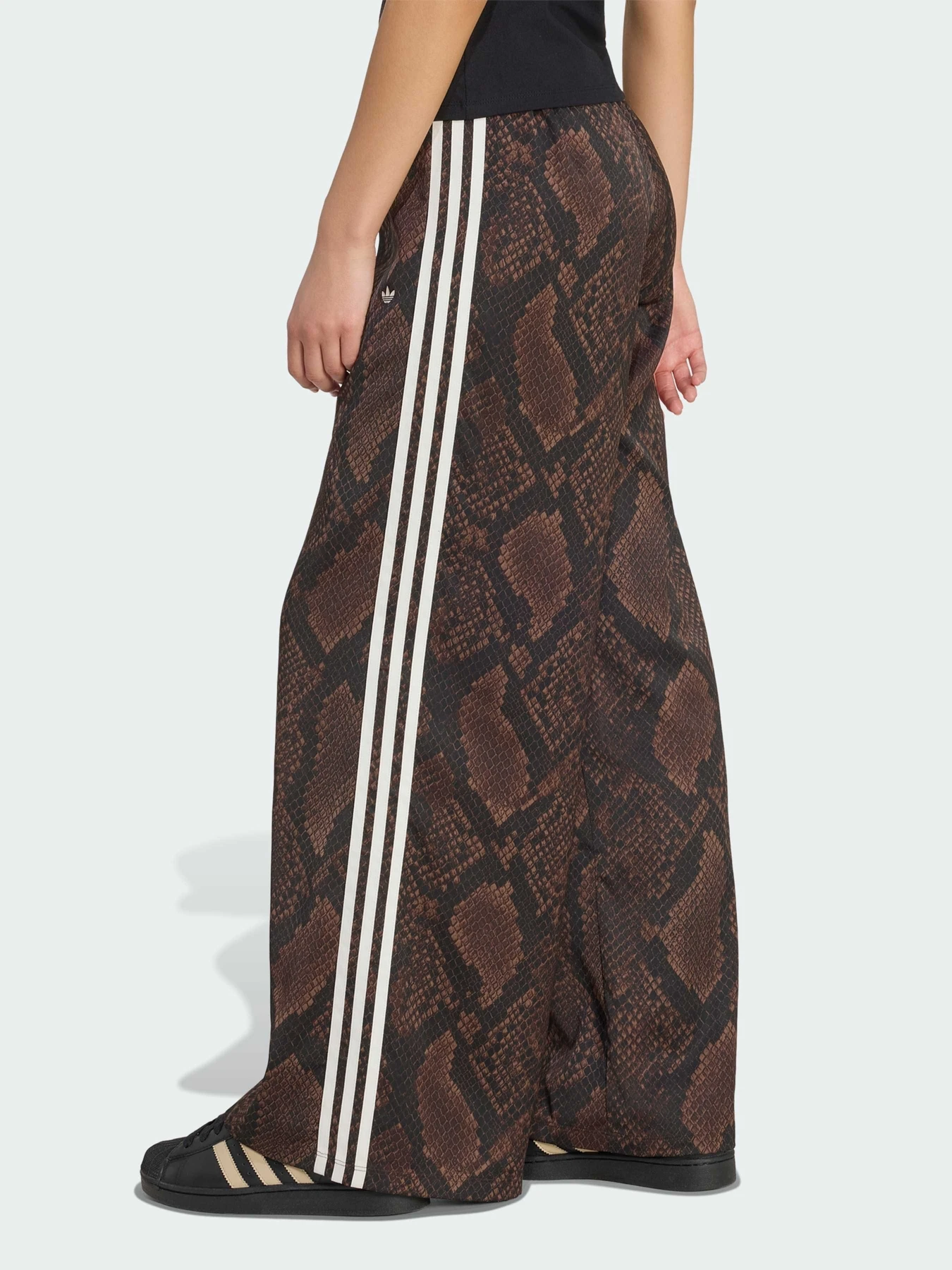 Брюки Adidas модель KX1887 Брюки Adidas модель KX1887 Фото