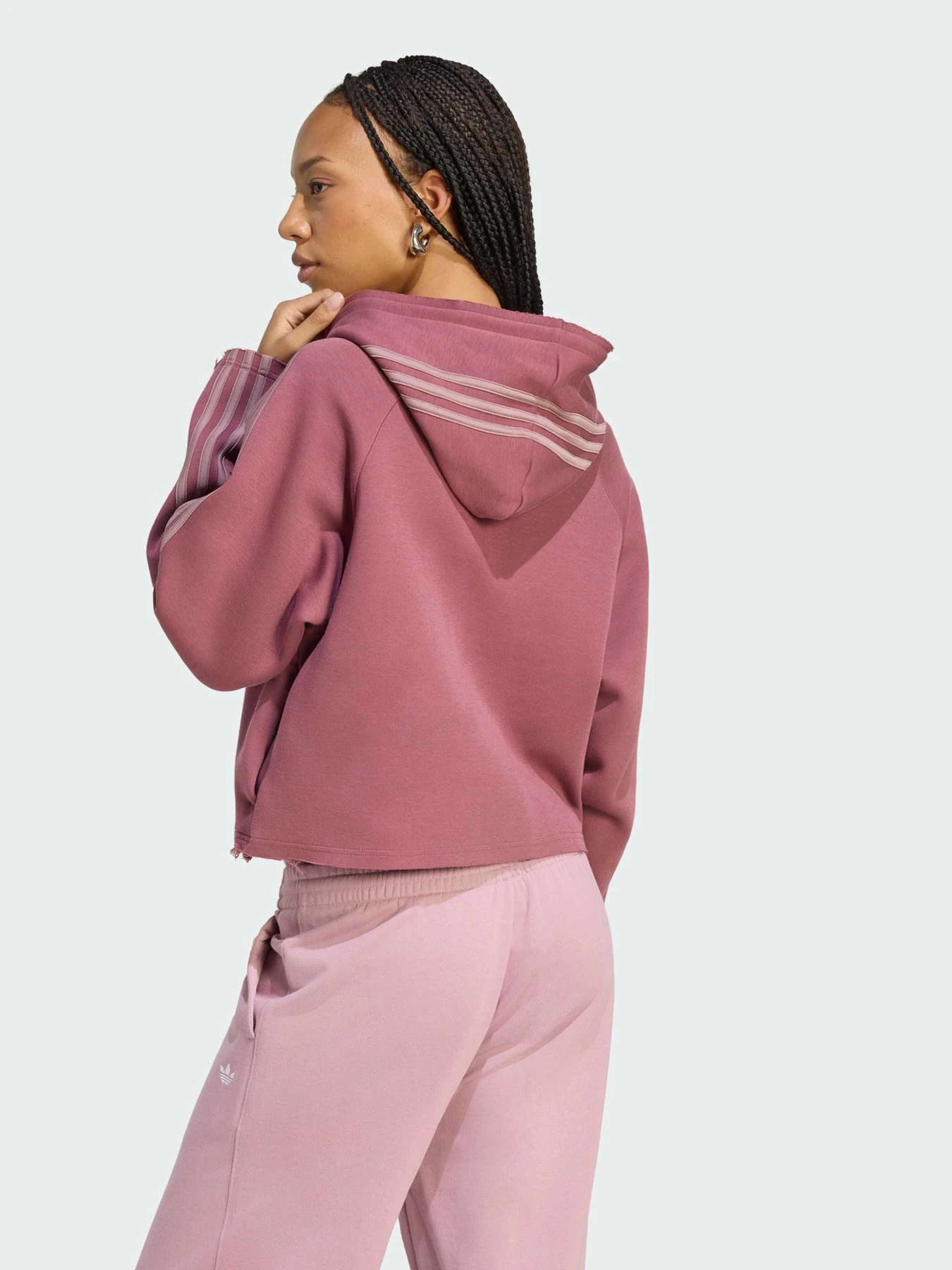 Худи и свитшоты Adidas модель KT4691 Худи и свитшоты Adidas модель KT4691 Фото