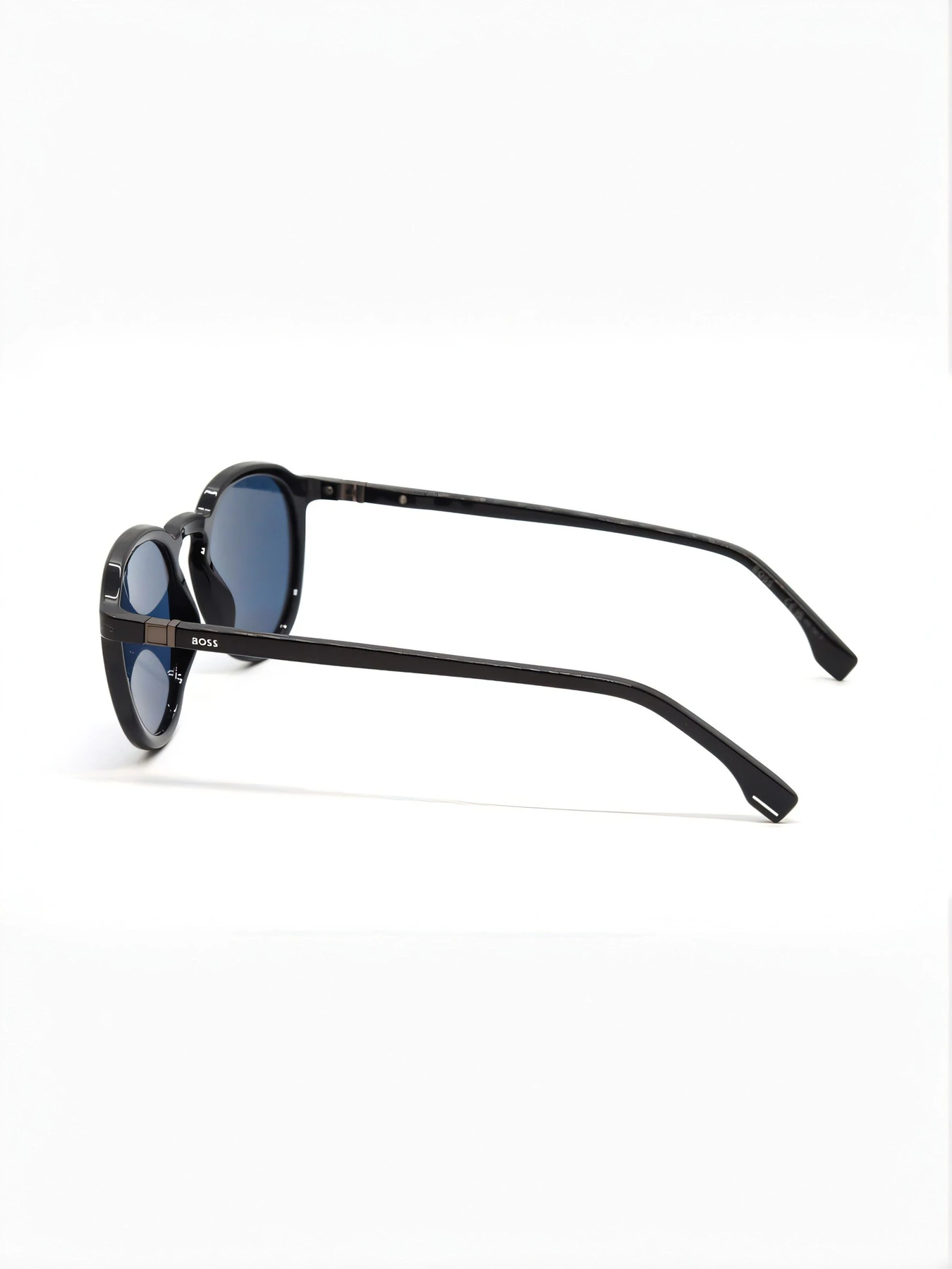 Очки HUGO BOSS модель E0000422148 Очки HUGO BOSS модель E0000422148 Фото