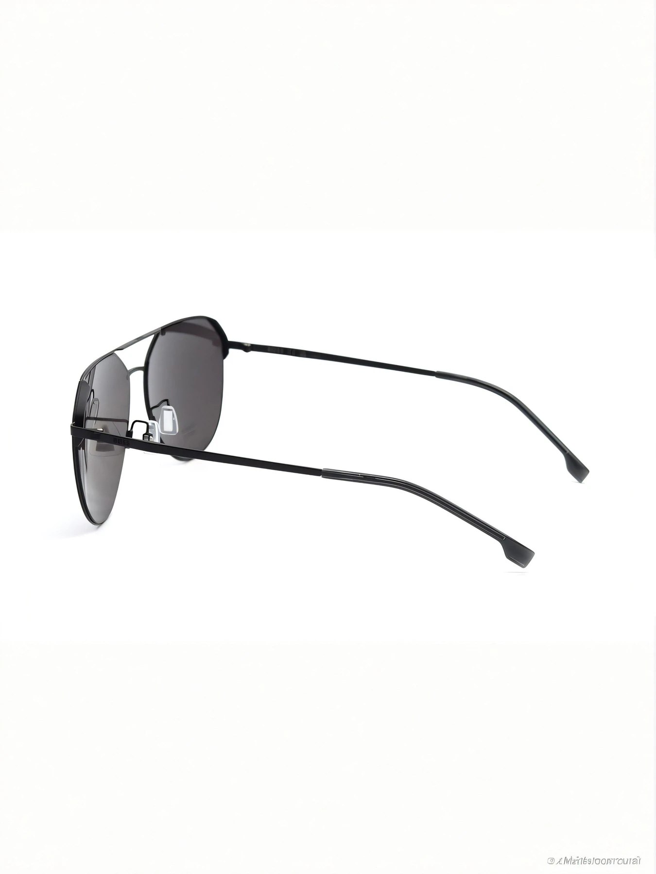Очки HUGO BOSS модель E0000505429 Очки HUGO BOSS модель E0000505429 Фото