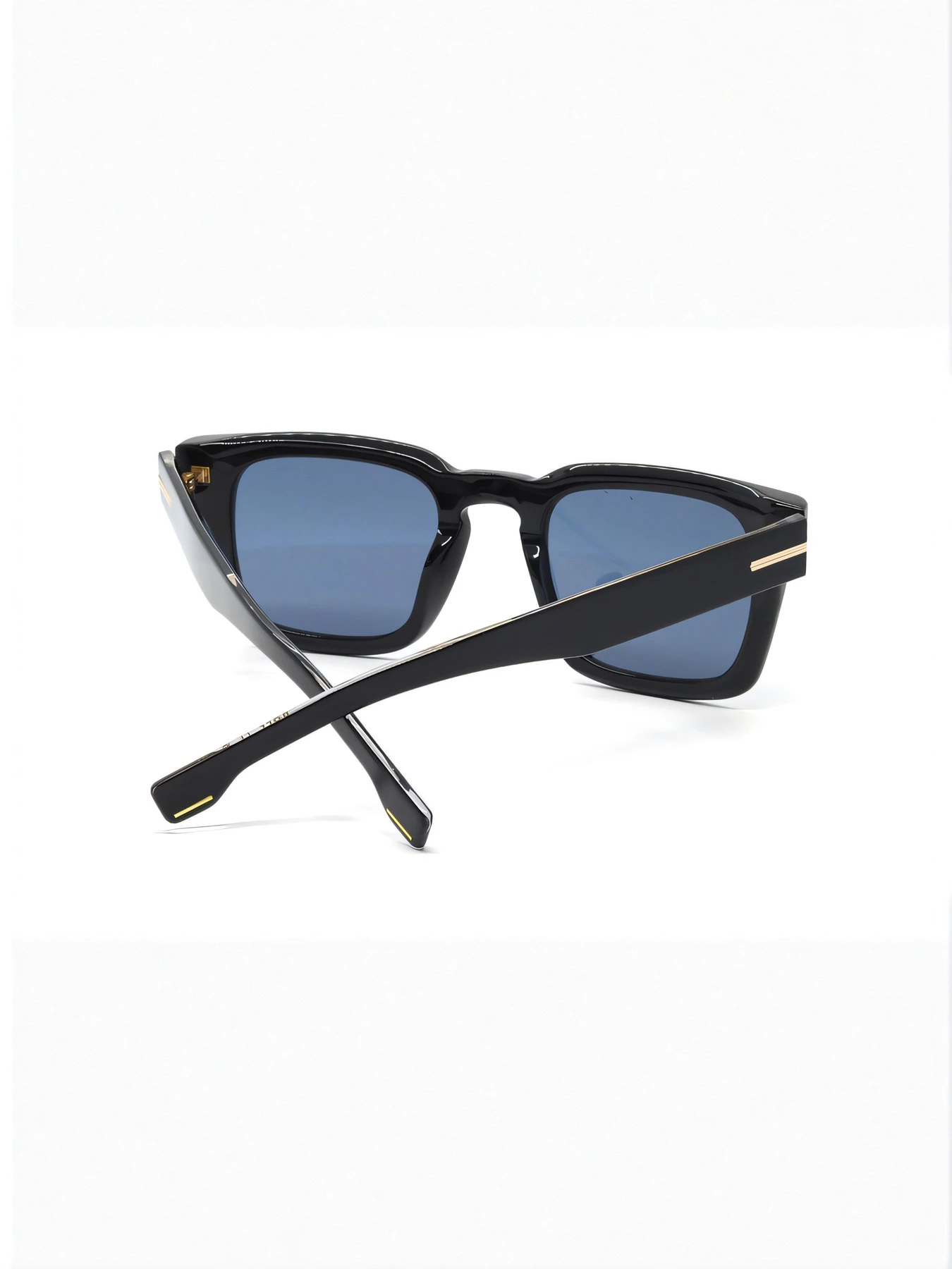 Очки HUGO BOSS модель E0000438660 Очки HUGO BOSS модель E0000438660 Фото