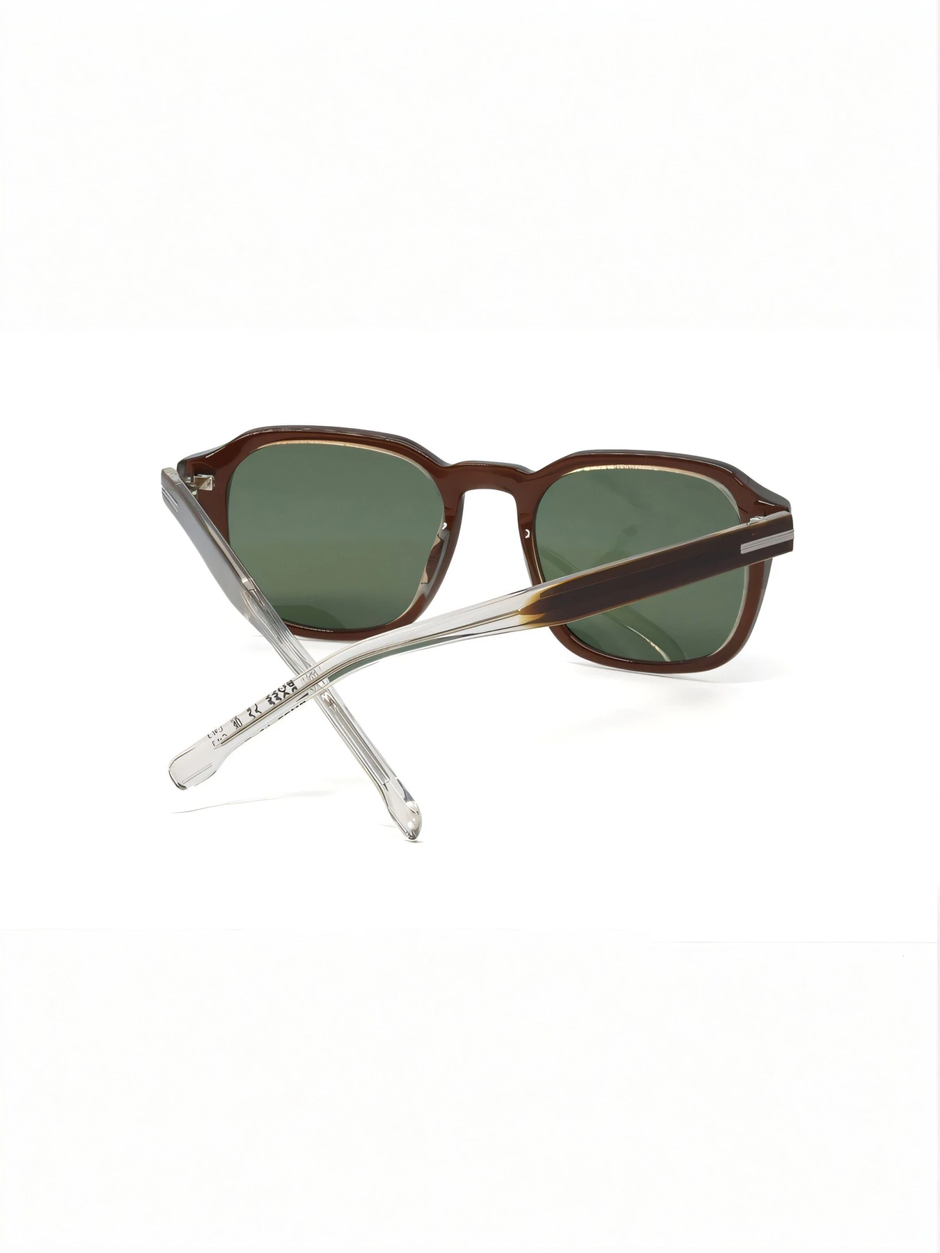 Очки HUGO BOSS модель E0000438667 Очки HUGO BOSS модель E0000438667 Фото