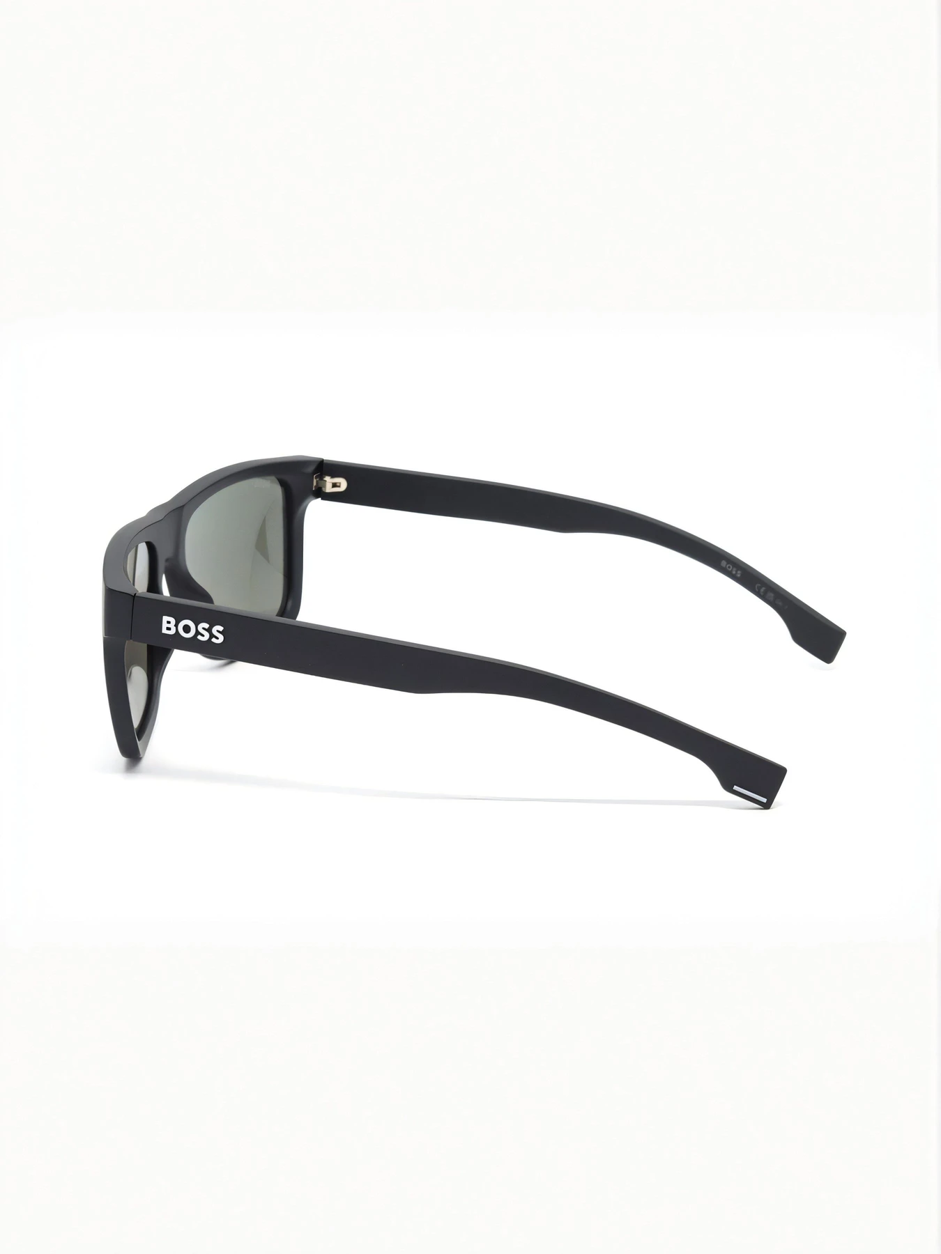 Очки HUGO BOSS модель E0000438690 Очки HUGO BOSS модель E0000438690 Фото