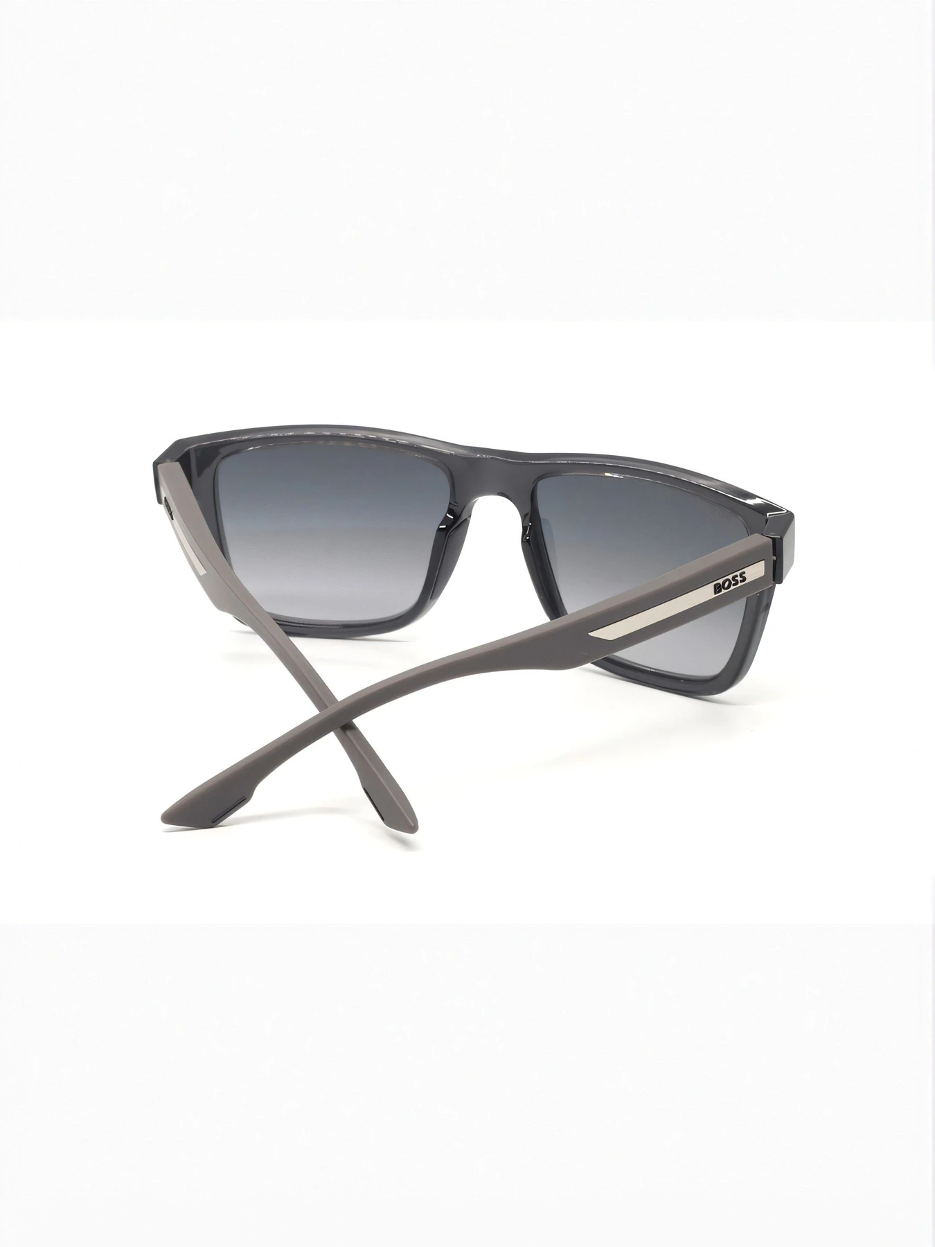 Очки HUGO BOSS модель E0000574704 Фото
