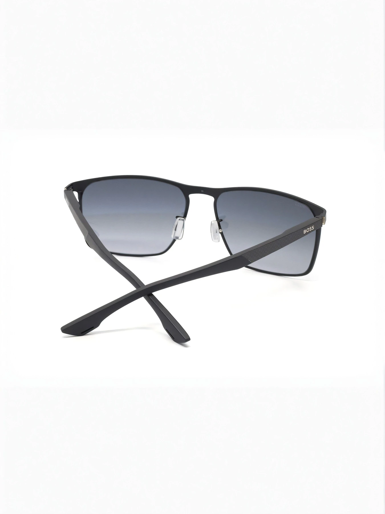 Очки HUGO BOSS модель E0000574709 Очки HUGO BOSS модель E0000574709 Фото