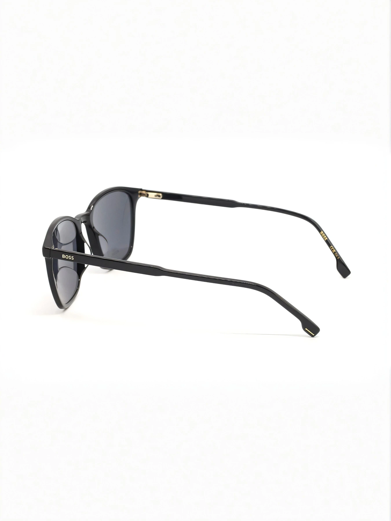 Очки HUGO BOSS модель E0000574669 Очки HUGO BOSS модель E0000574669 Фото