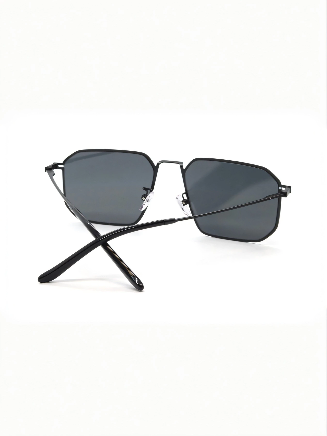 Очки Emporio Armani модель E0000519005 Фото