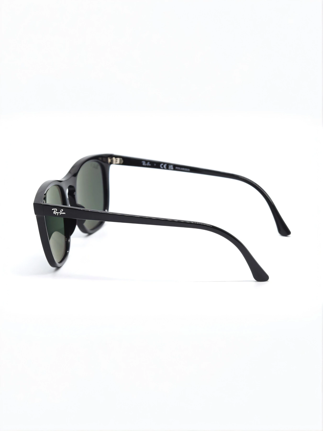Очки Ray-Ban модель E0000443750 Очки Ray-Ban модель E0000443750 Фото