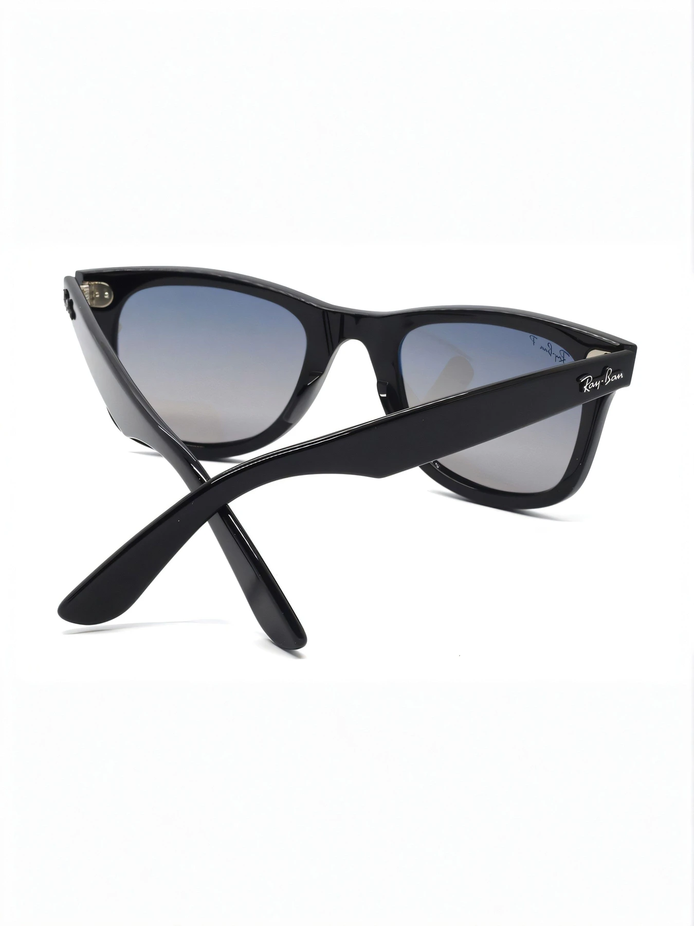 Очки Ray-Ban модель E0000559588 Очки Ray-Ban модель E0000559588 Фото