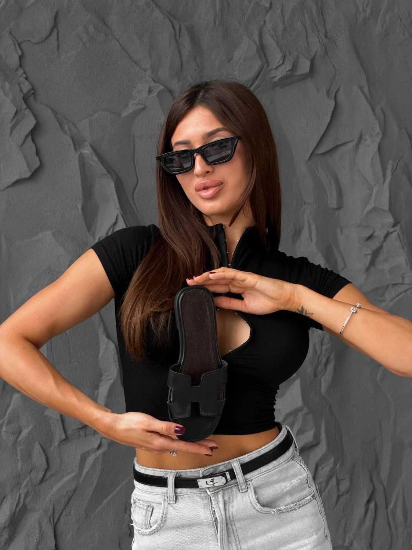 Шлёпанцы 105.store модель P_224053-S37_224558 Шлёпанцы 105.store модель P_224053-S37_224558 Фото
