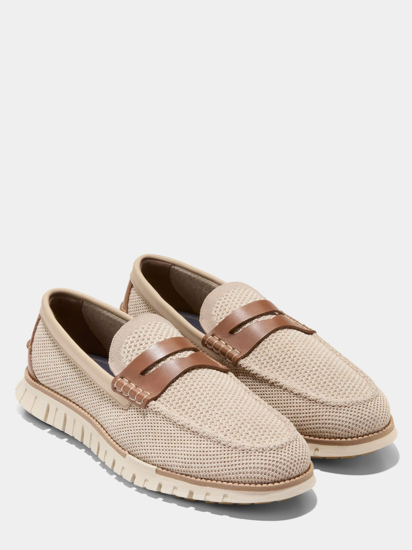 Туфли и лоферы Cole Haan модель C42520 Фото