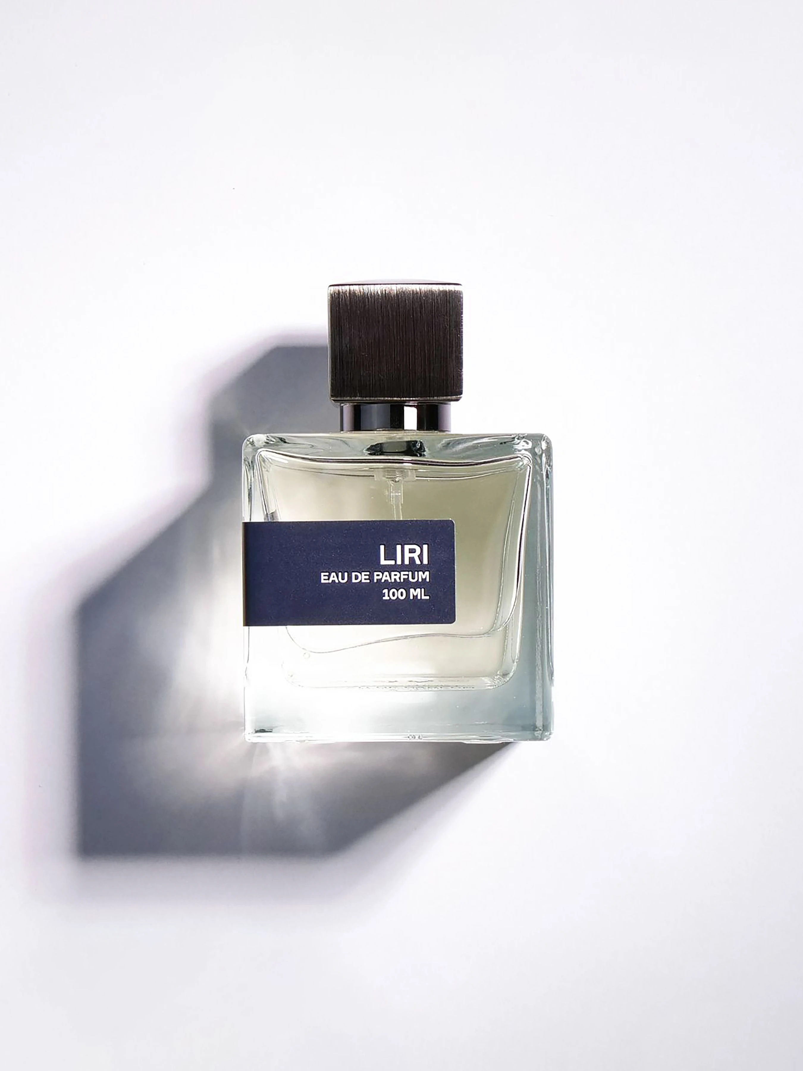 Парфумована вода Liri Extract