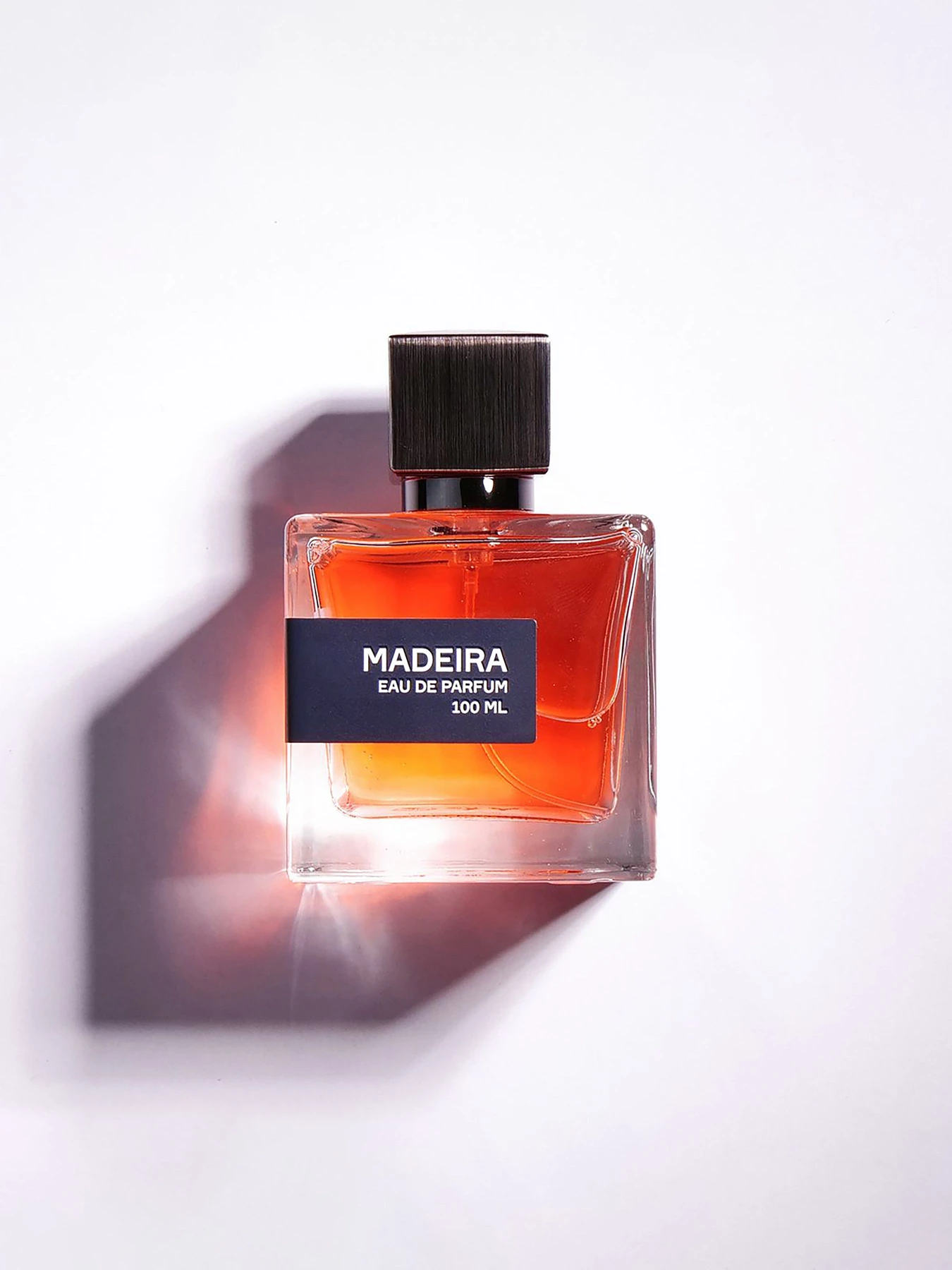 Парфюмированная вода Madeira Extract модель A012-2 Парфюмированная вода Madeira Extract модель A012-2 Фото