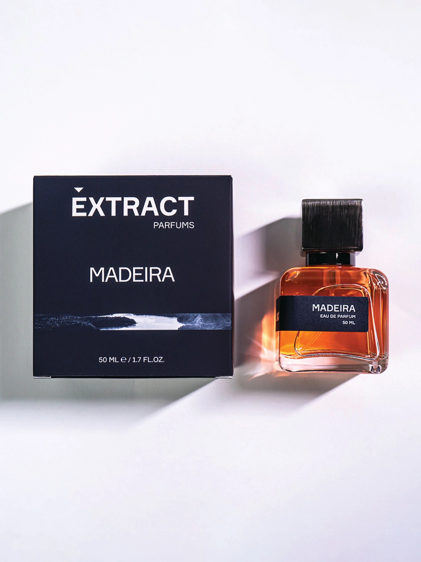 Парфюмированная вода Madeira Extract модель A012-1 Фото