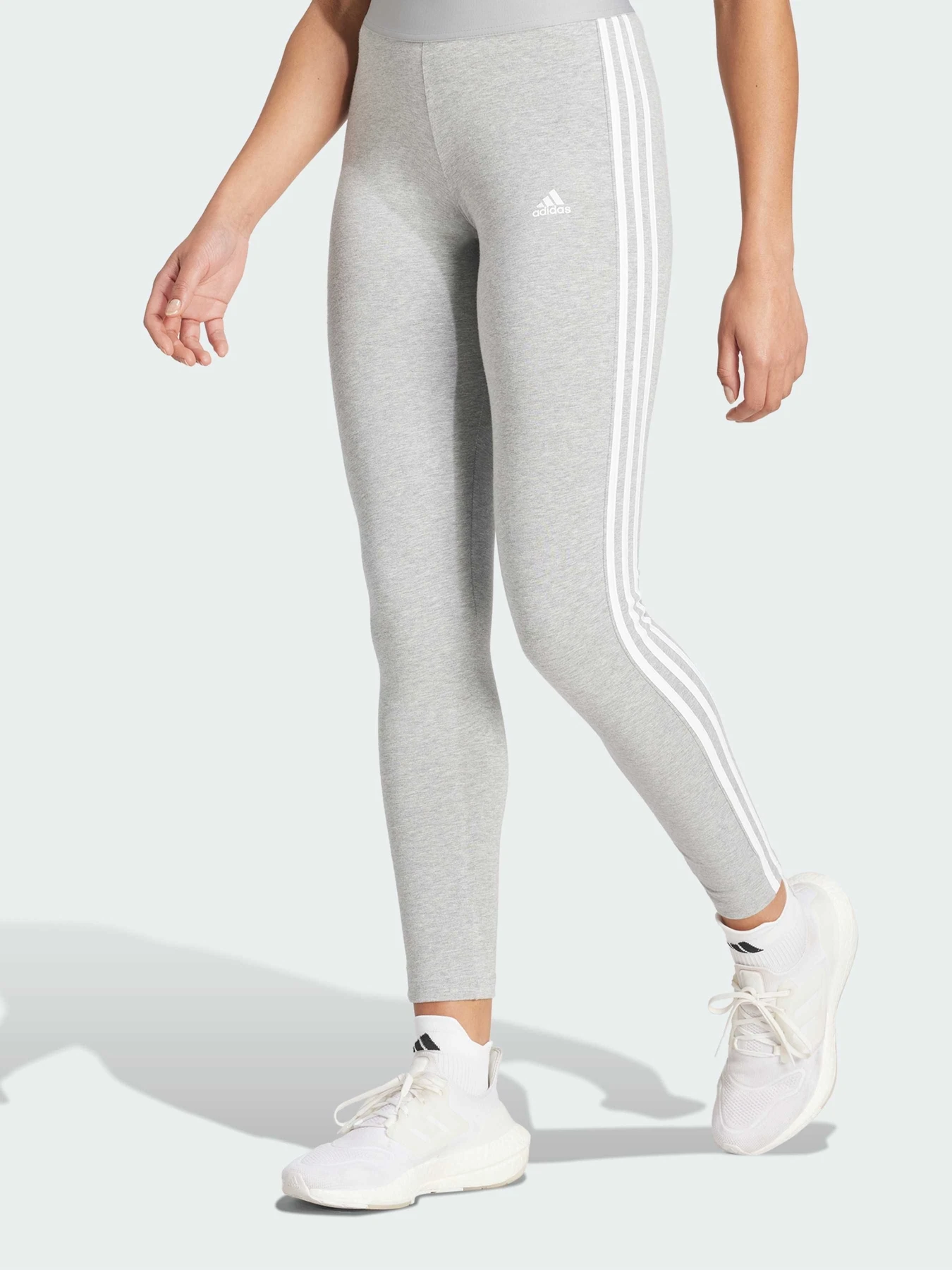 Штани Adidas модель GV6017 Штани Adidas модель GV6017 Фото