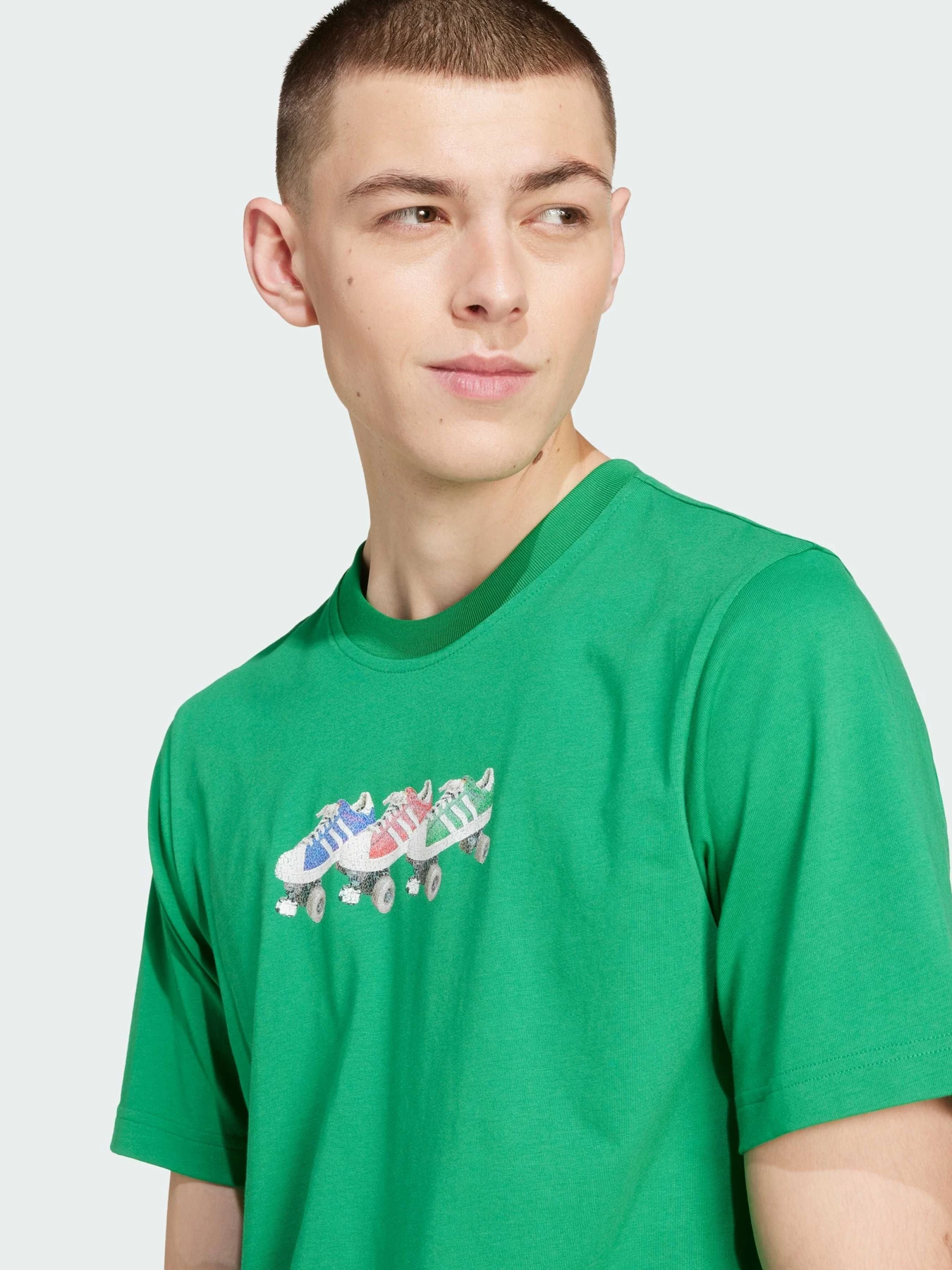 Футболки и поло Adidas Graphics модель JP4493 Футболки и поло Adidas Graphics модель JP4493 Фото