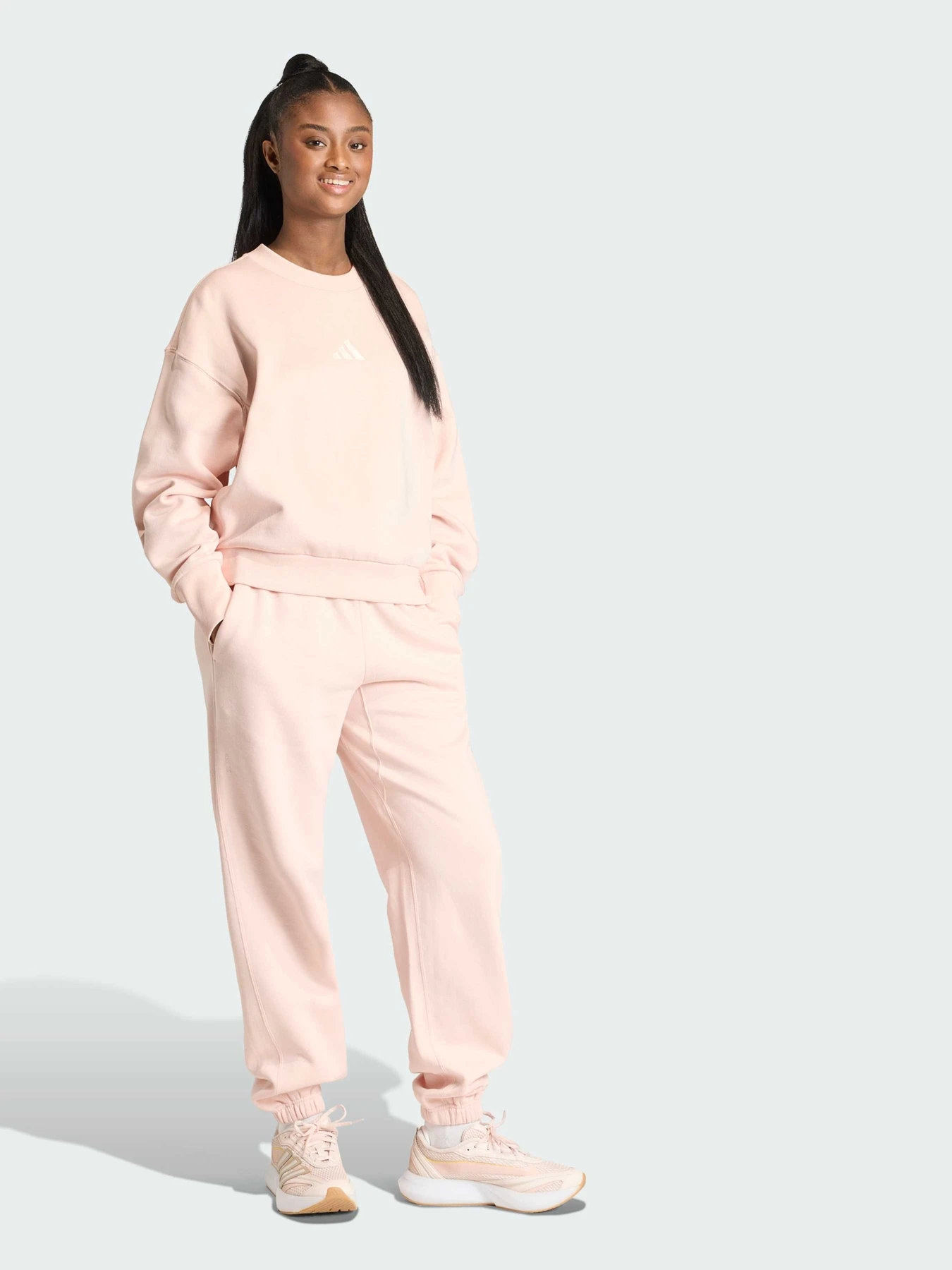 Брюки Adidas модель JY7767 Брюки Adidas модель JY7767 Фото