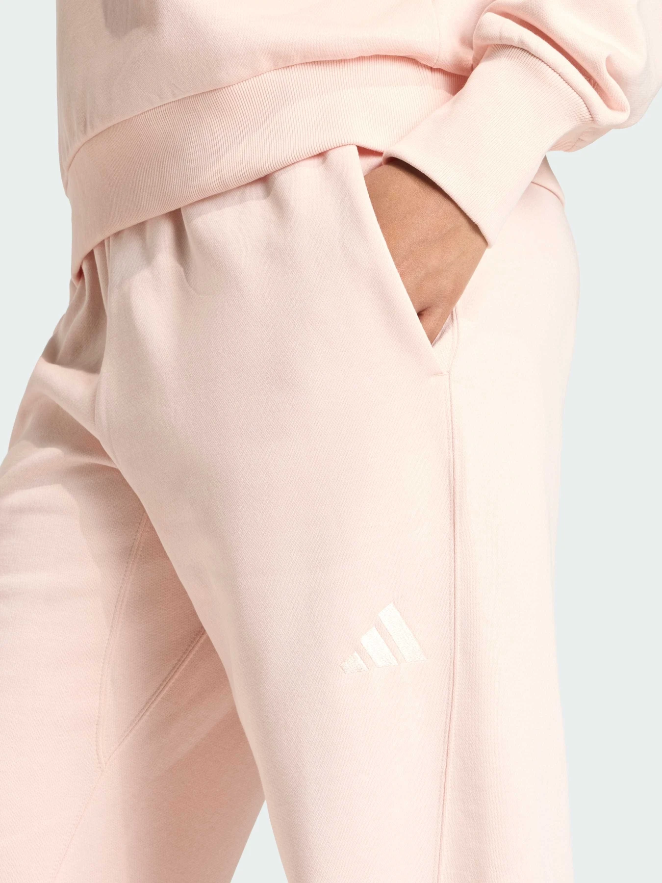 Брюки Adidas модель JY7767 Брюки Adidas модель JY7767 Фото
