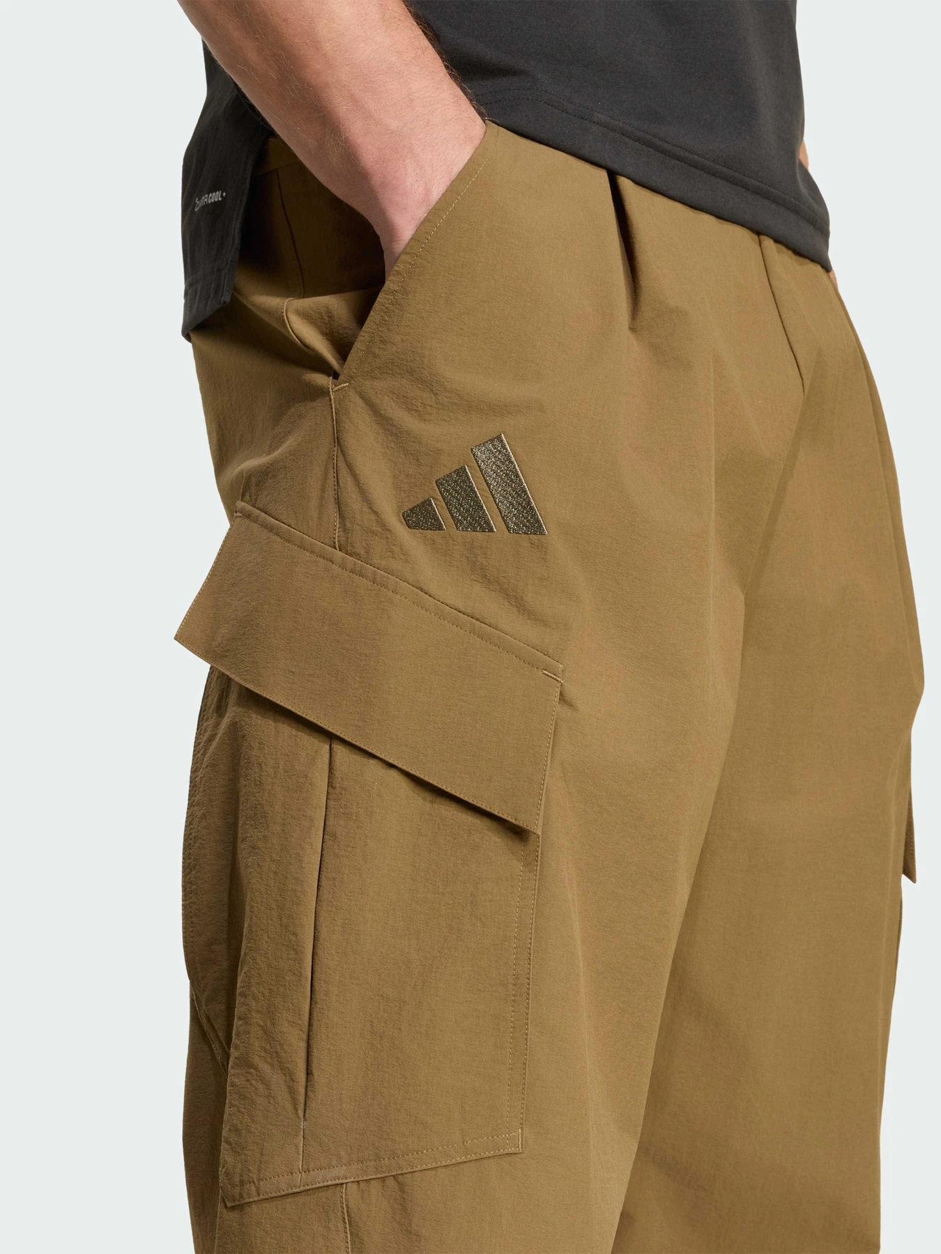 Брюки Adidas модель KE4999 Брюки Adidas модель KE4999 Фото
