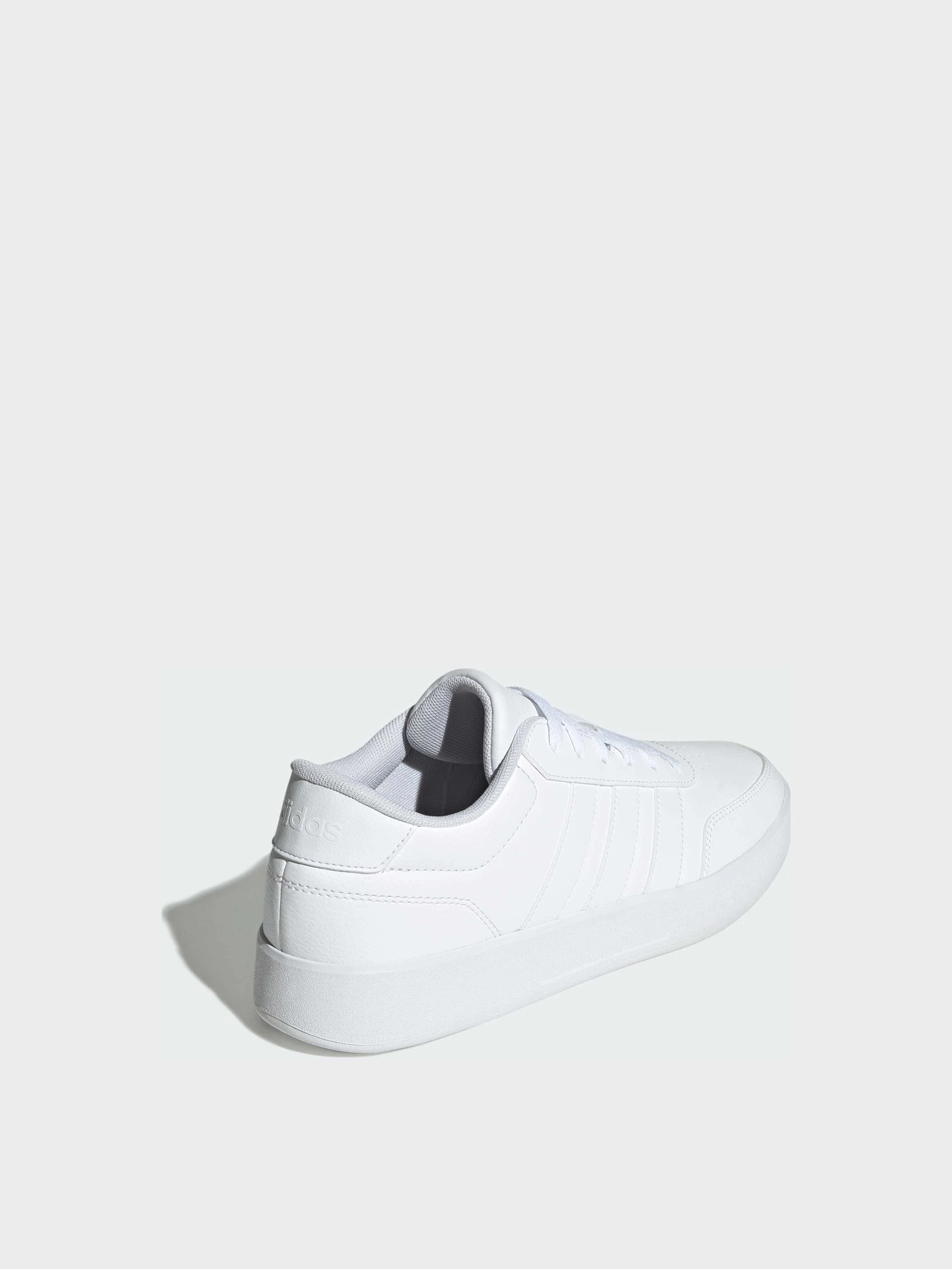 Кеды Adidas модель JR3546 Кеды Adidas модель JR3546 Фото