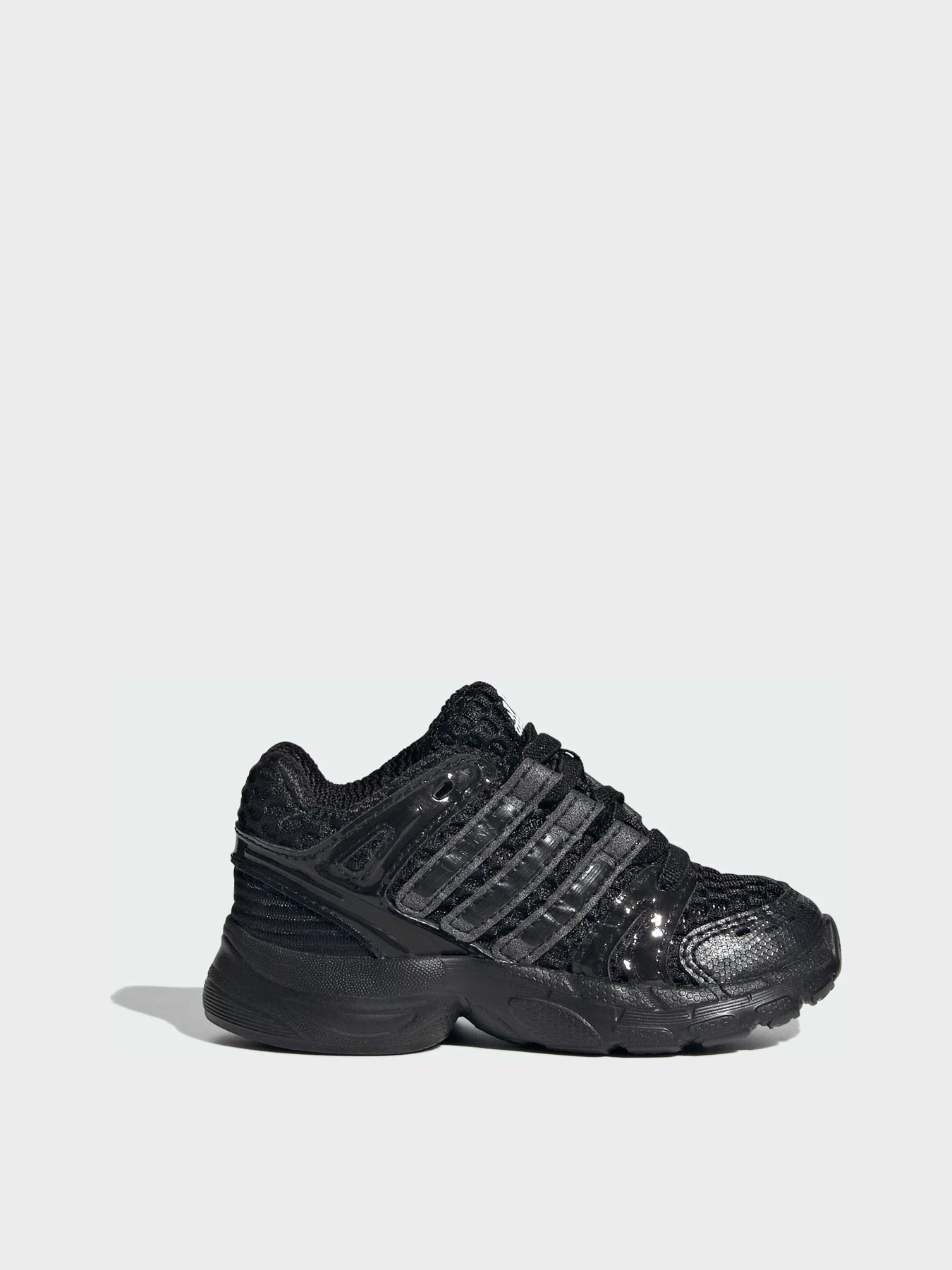 Кроссовки Adidas модель KJ8366 Кроссовки Adidas модель KJ8366 Фото
