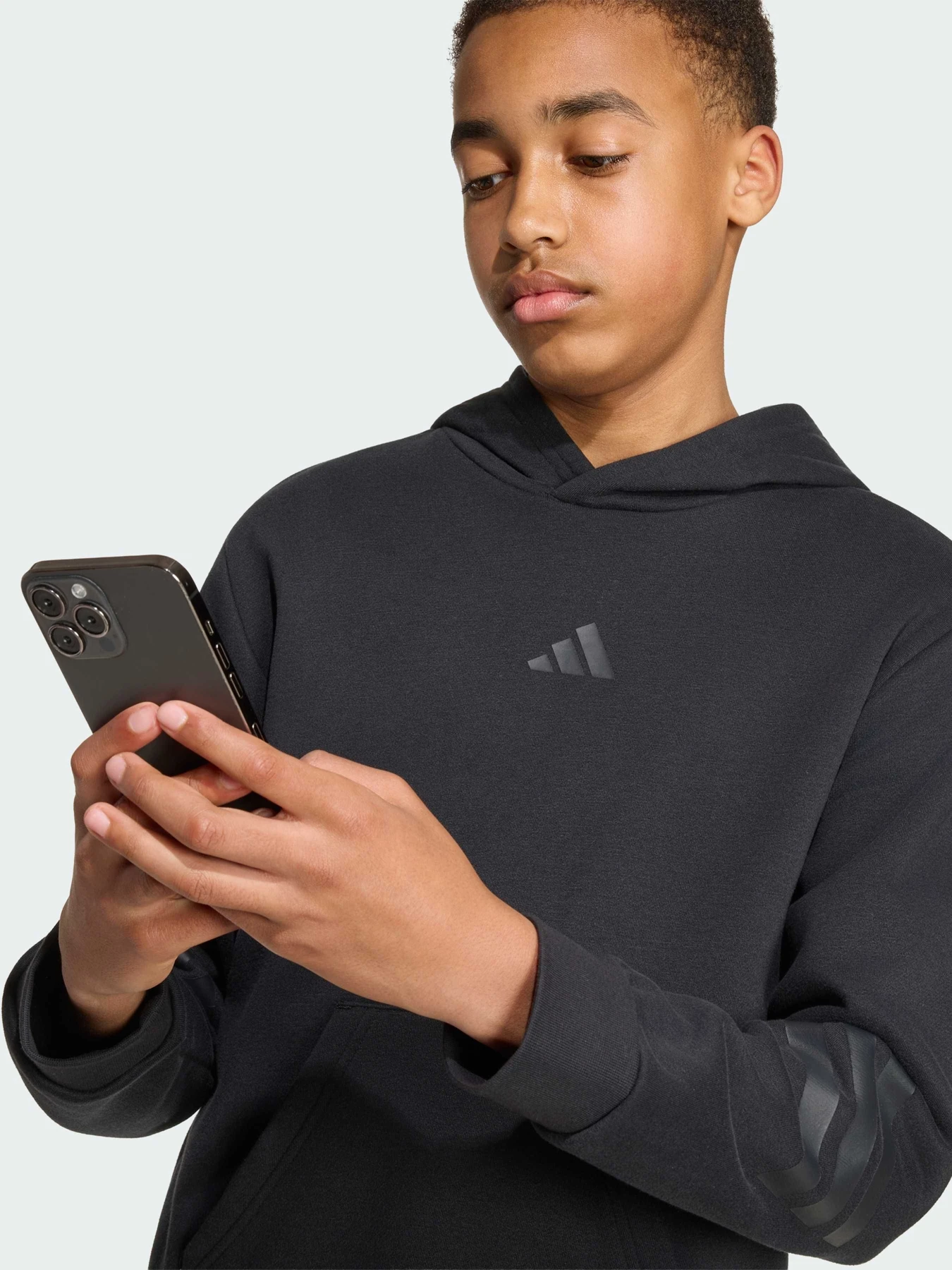 Худи и свитшоты Adidas модель KR7312 Худи и свитшоты Adidas модель KR7312 Фото